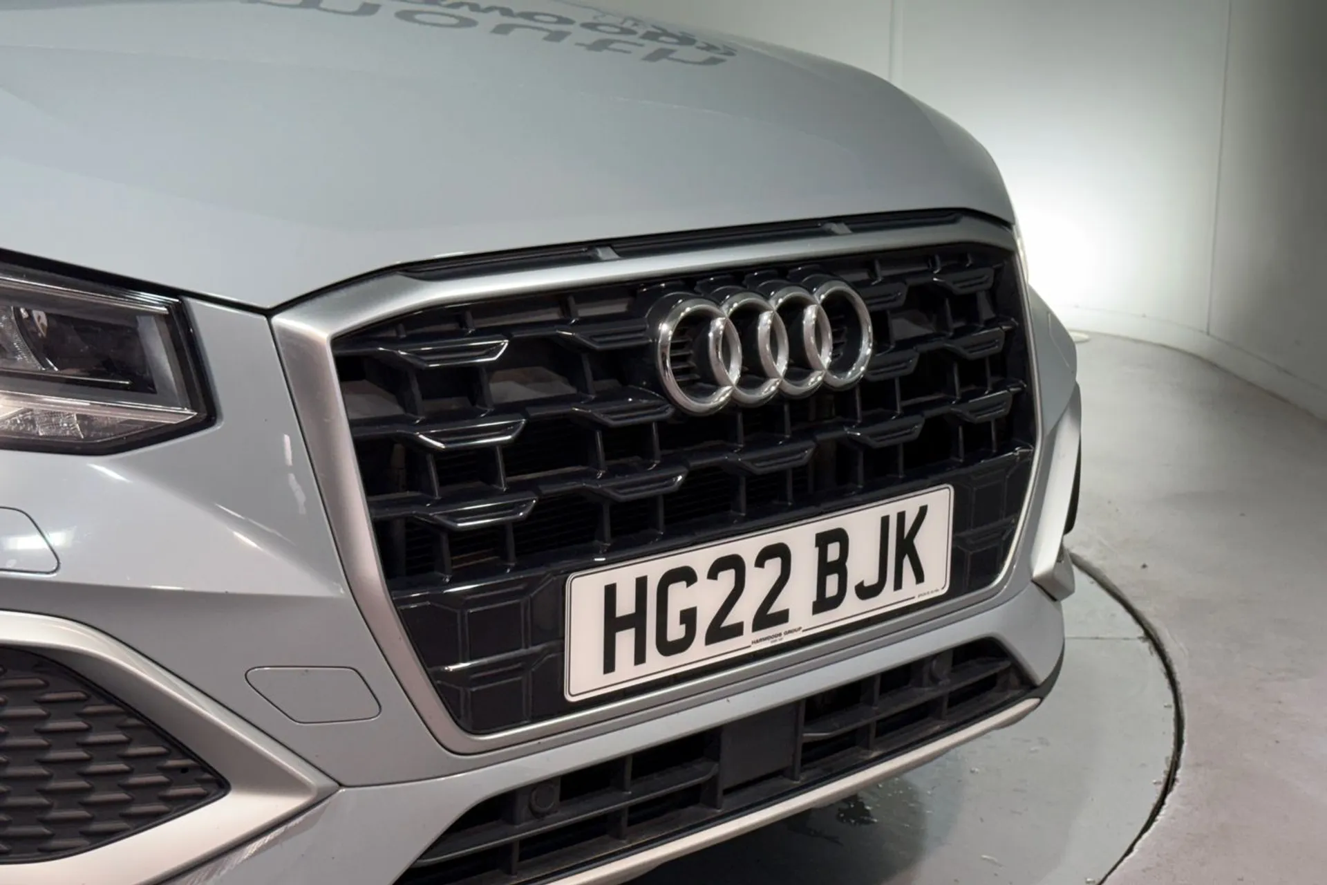 Audi Q2 thumbnail image number 8