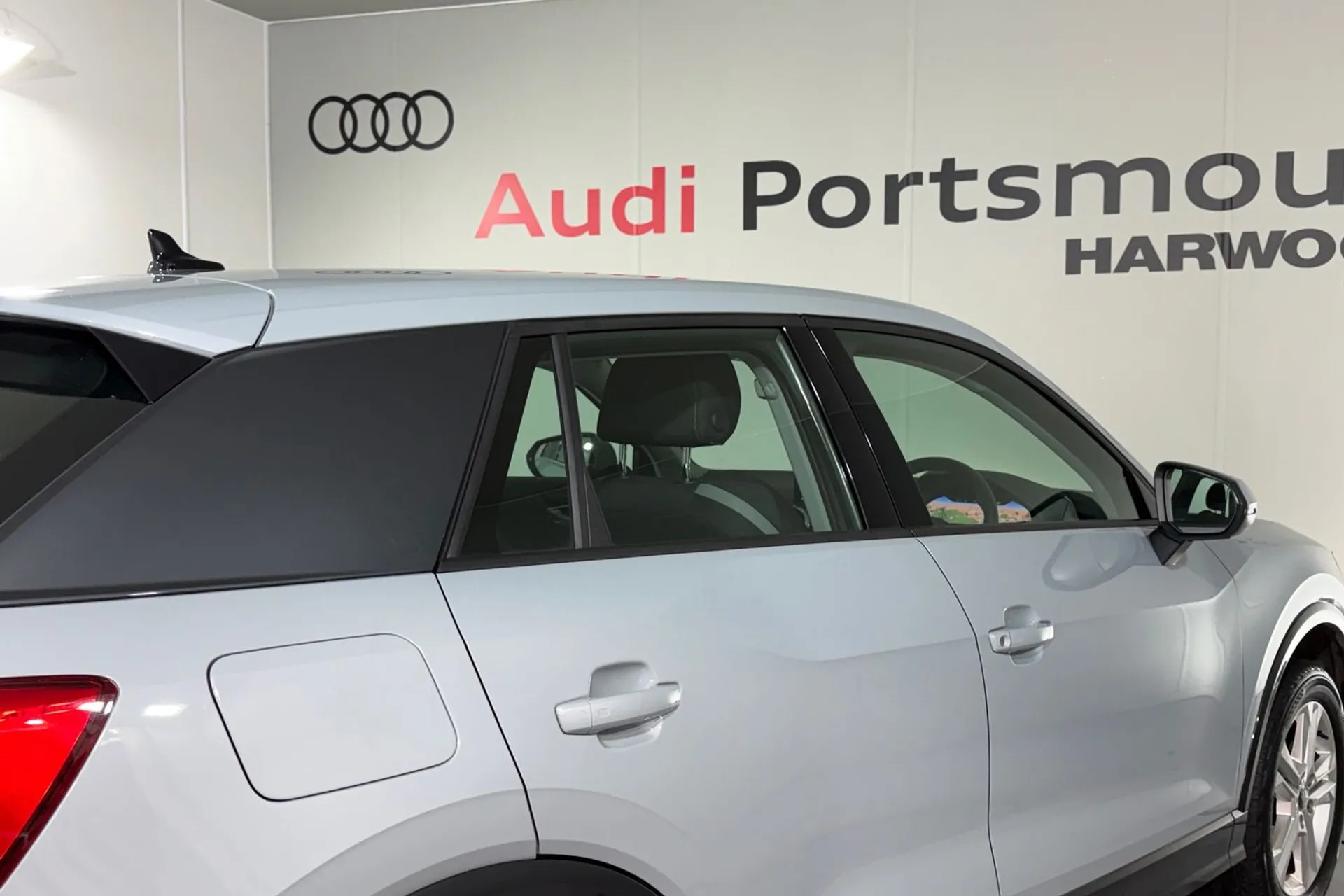 Audi Q2 thumbnail image number 14