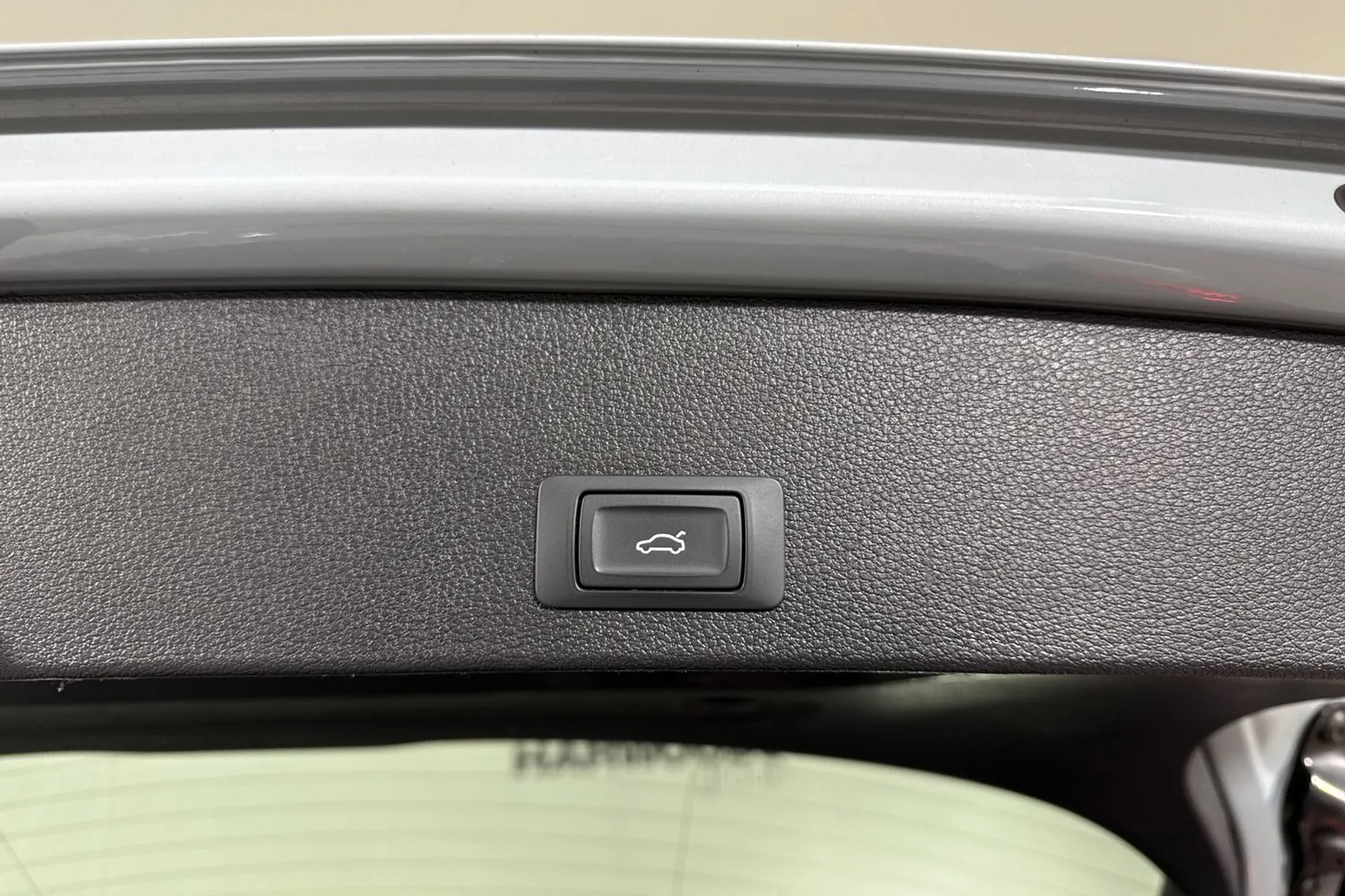 Audi Q2 thumbnail image number 20