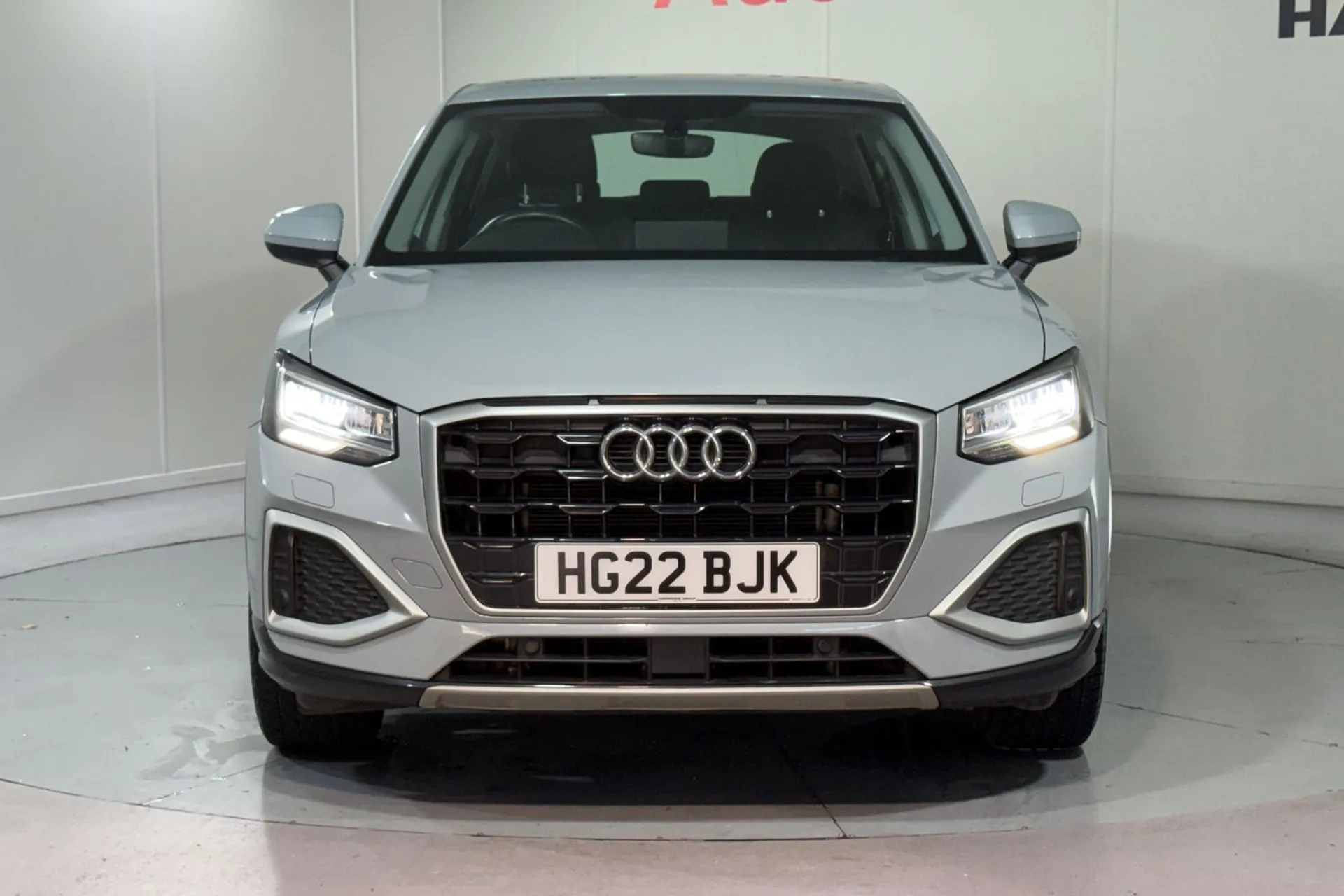 Audi Q2 thumbnail image number 6