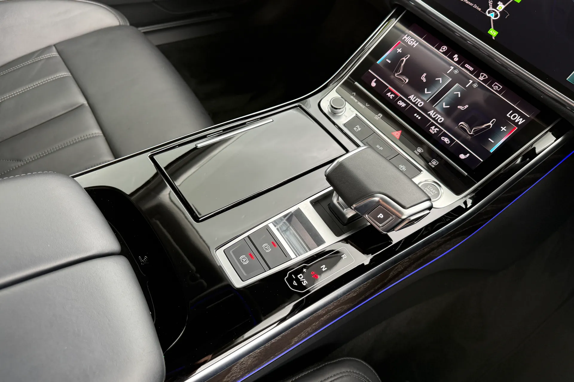 Audi A8 thumbnail image number 50