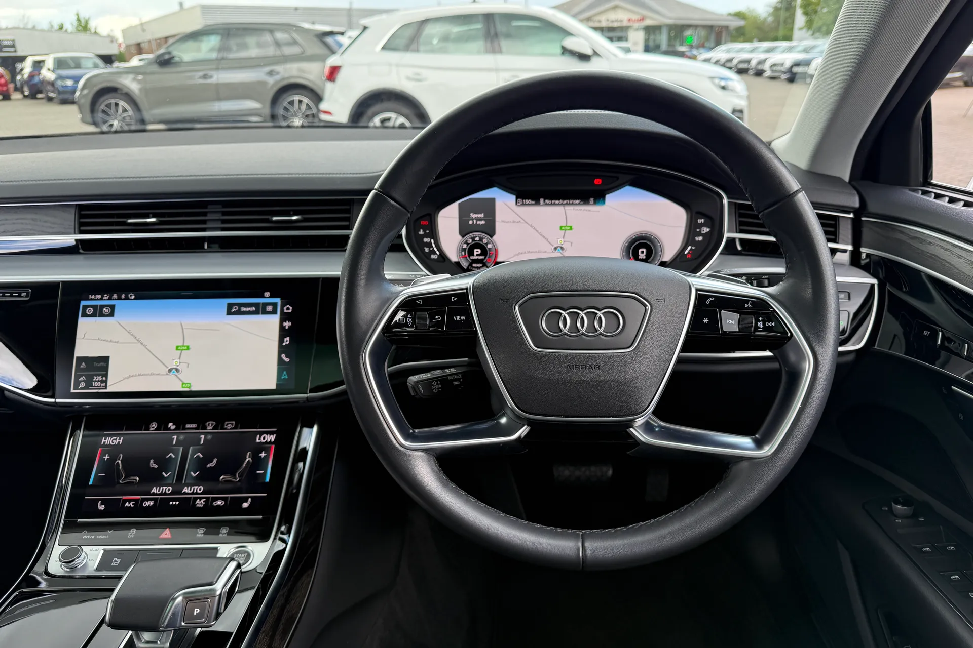 Audi A8 thumbnail image number 6