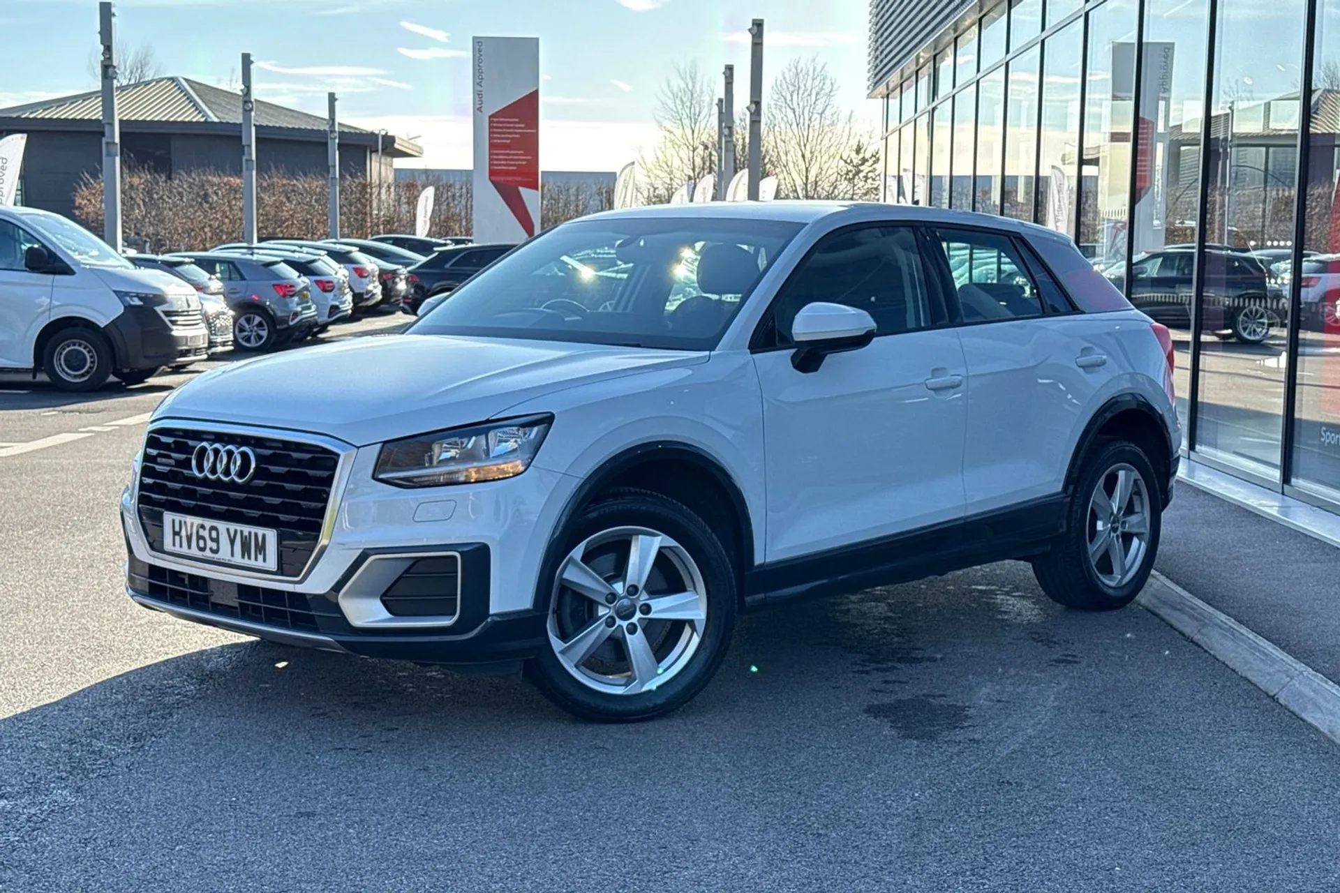 Audi Q2 thumbnail image number 6