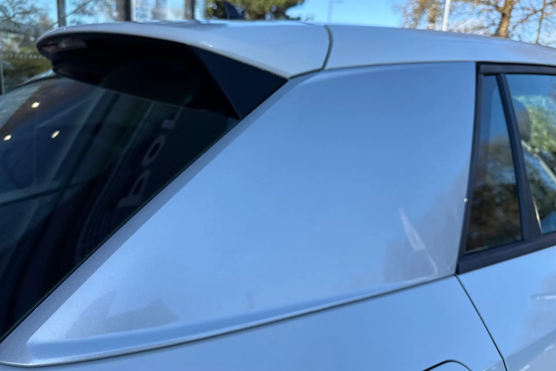 Audi Q2 thumbnail image number 32