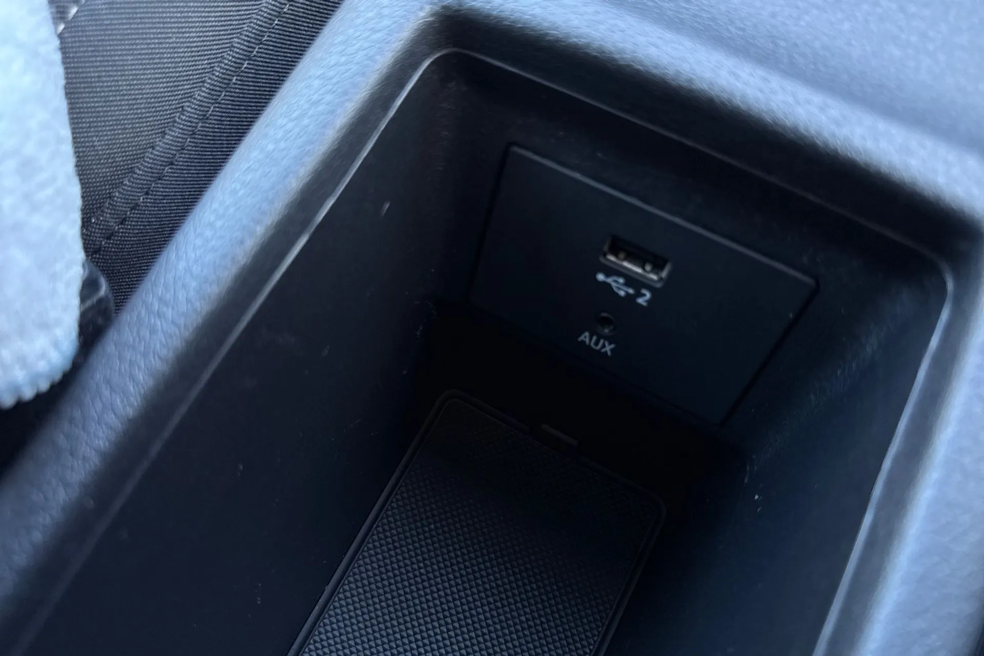 Audi Q2 thumbnail image number 35