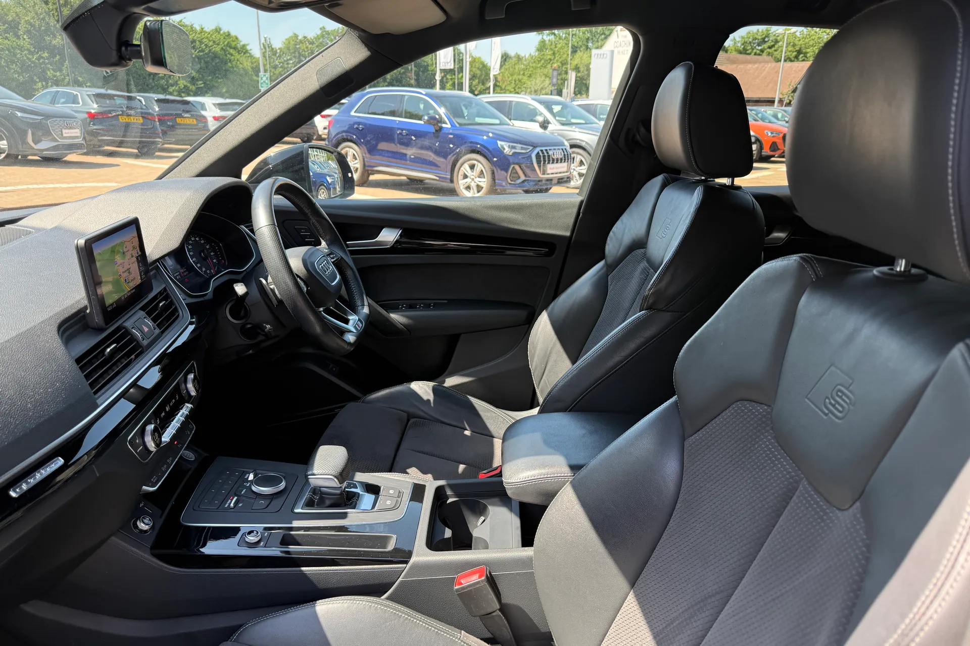Audi Q5 thumbnail image number 51