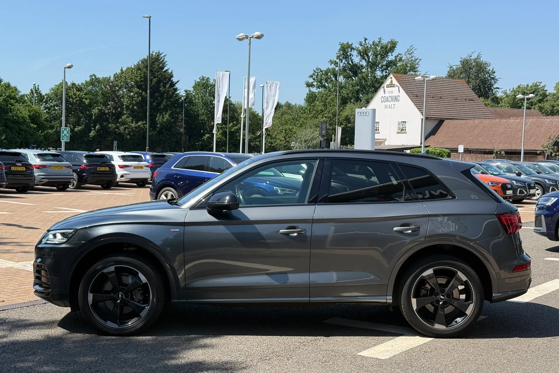 Audi Q5 thumbnail image number 45