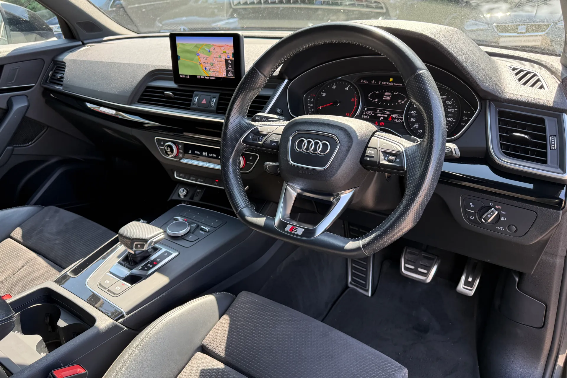 Audi Q5 thumbnail image number 25