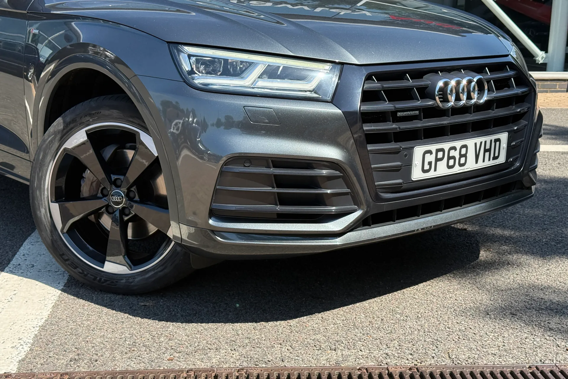Audi Q5 thumbnail image number 7