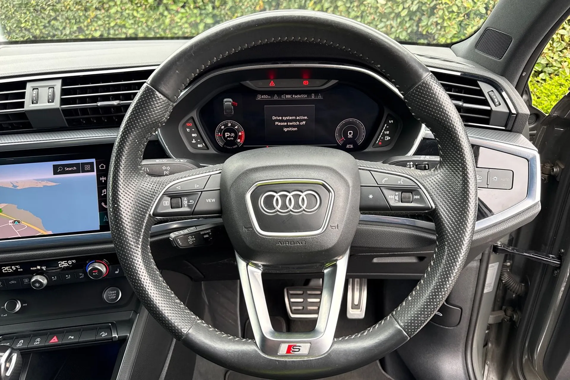 Audi Q3 thumbnail image number 7