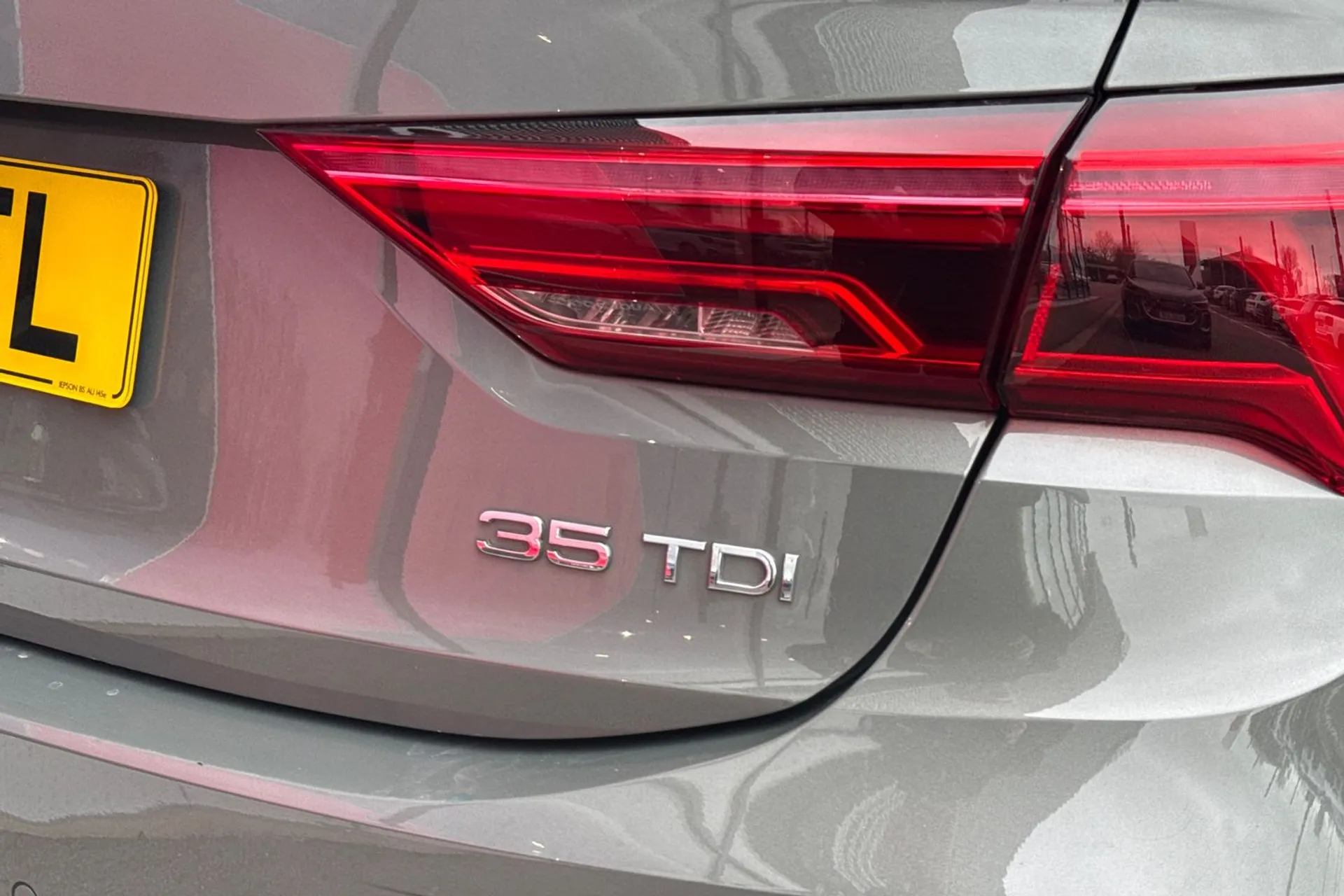 Audi Q3 thumbnail image number 34