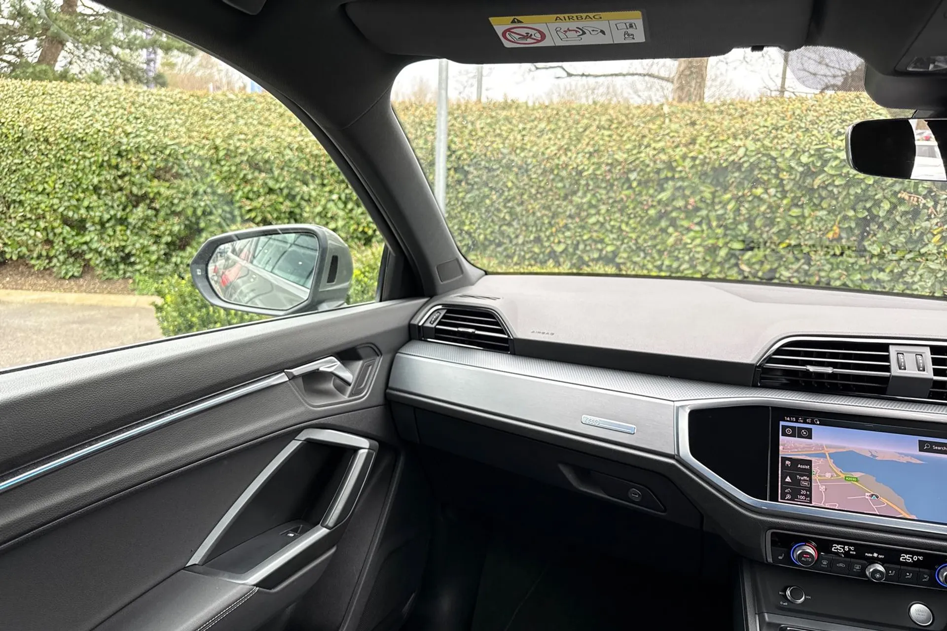 Audi Q3 thumbnail image number 47