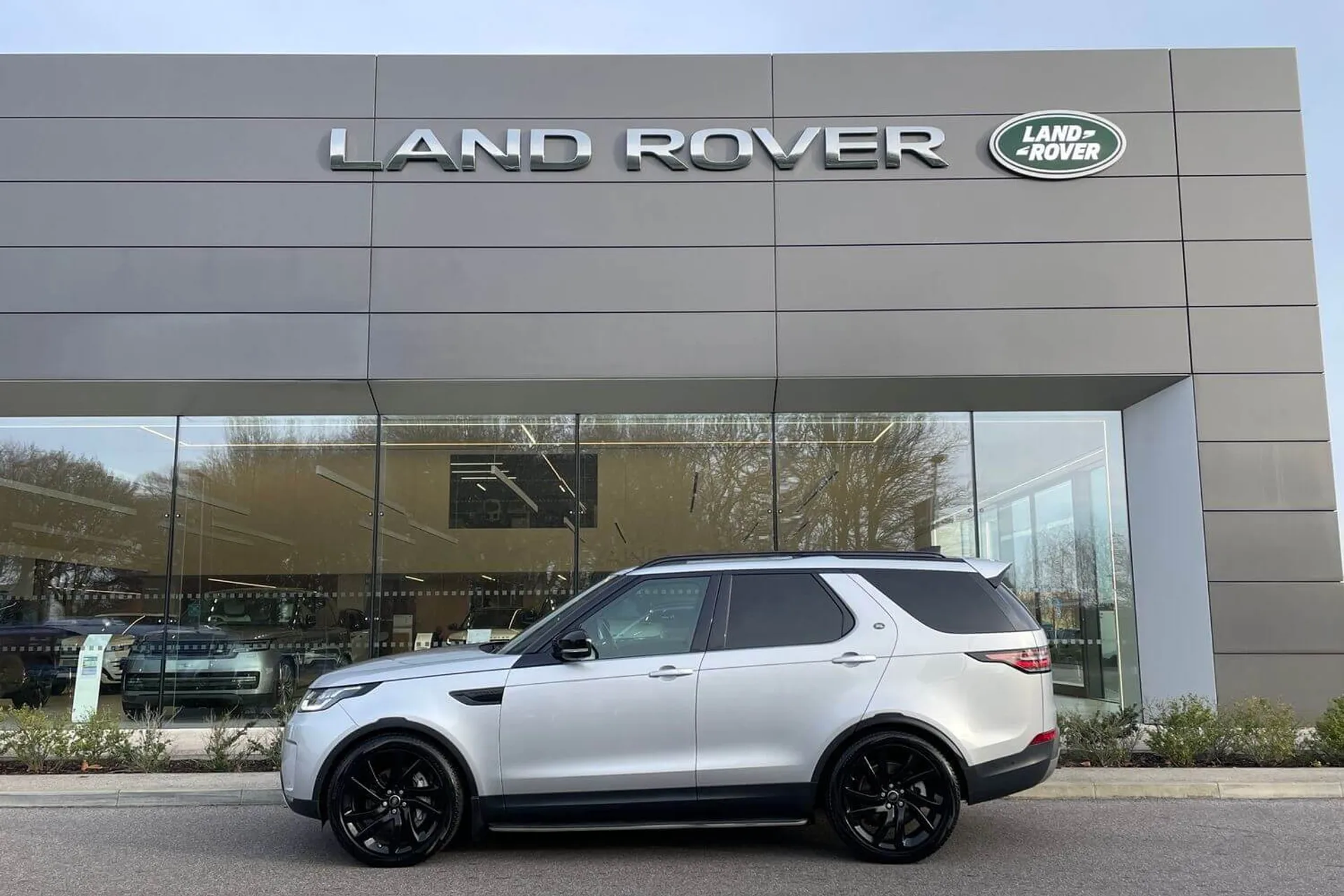 LAND ROVER DISCOVERY thumbnail image number 7