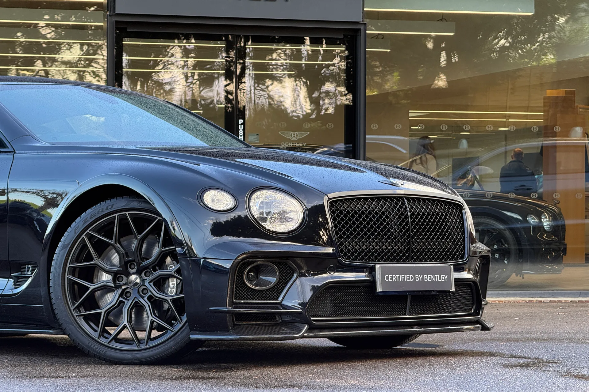 Bentley CONTINENTAL GT thumbnail image number 9