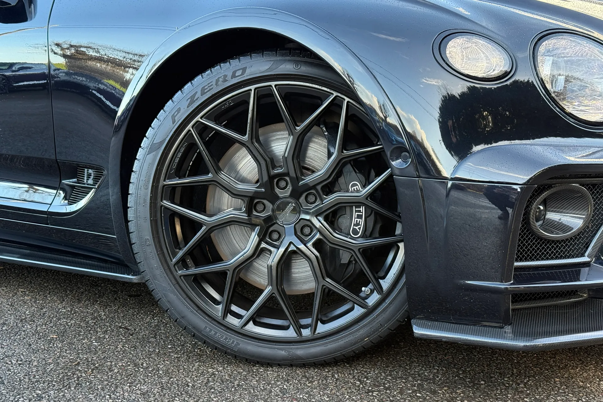 Bentley CONTINENTAL GT thumbnail image number 4