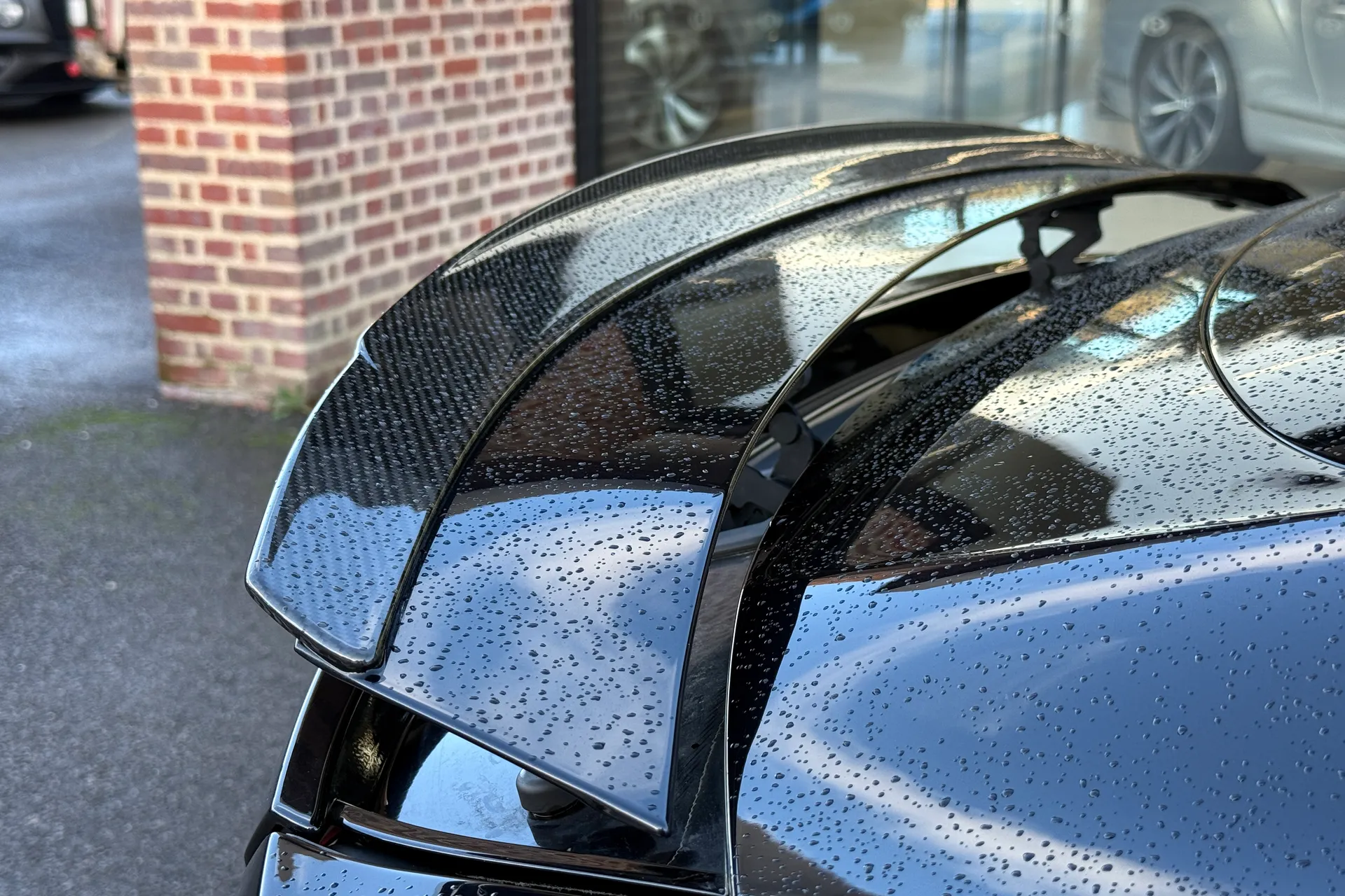 Bentley CONTINENTAL GT thumbnail image number 25