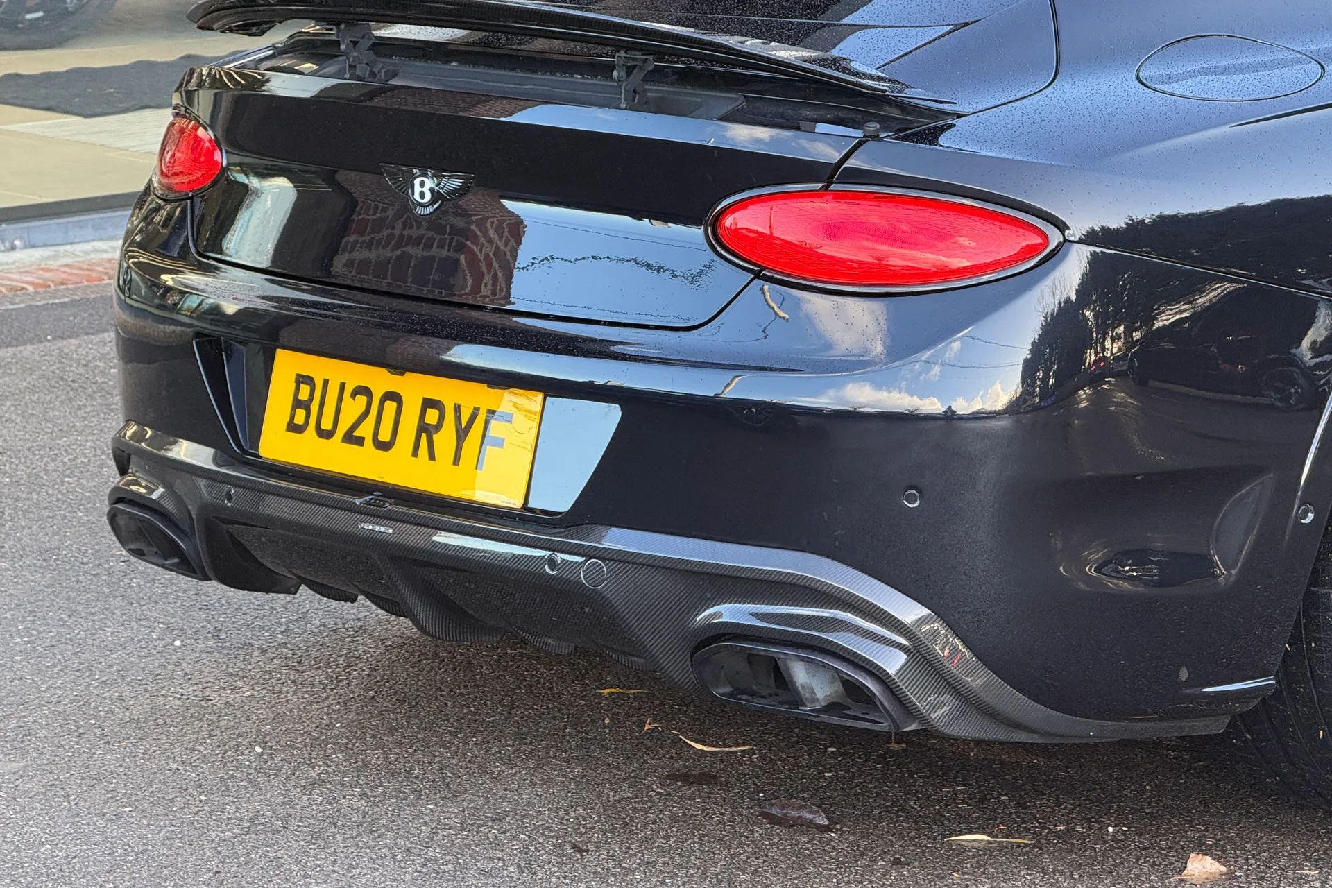 Bentley CONTINENTAL GT thumbnail image number 18