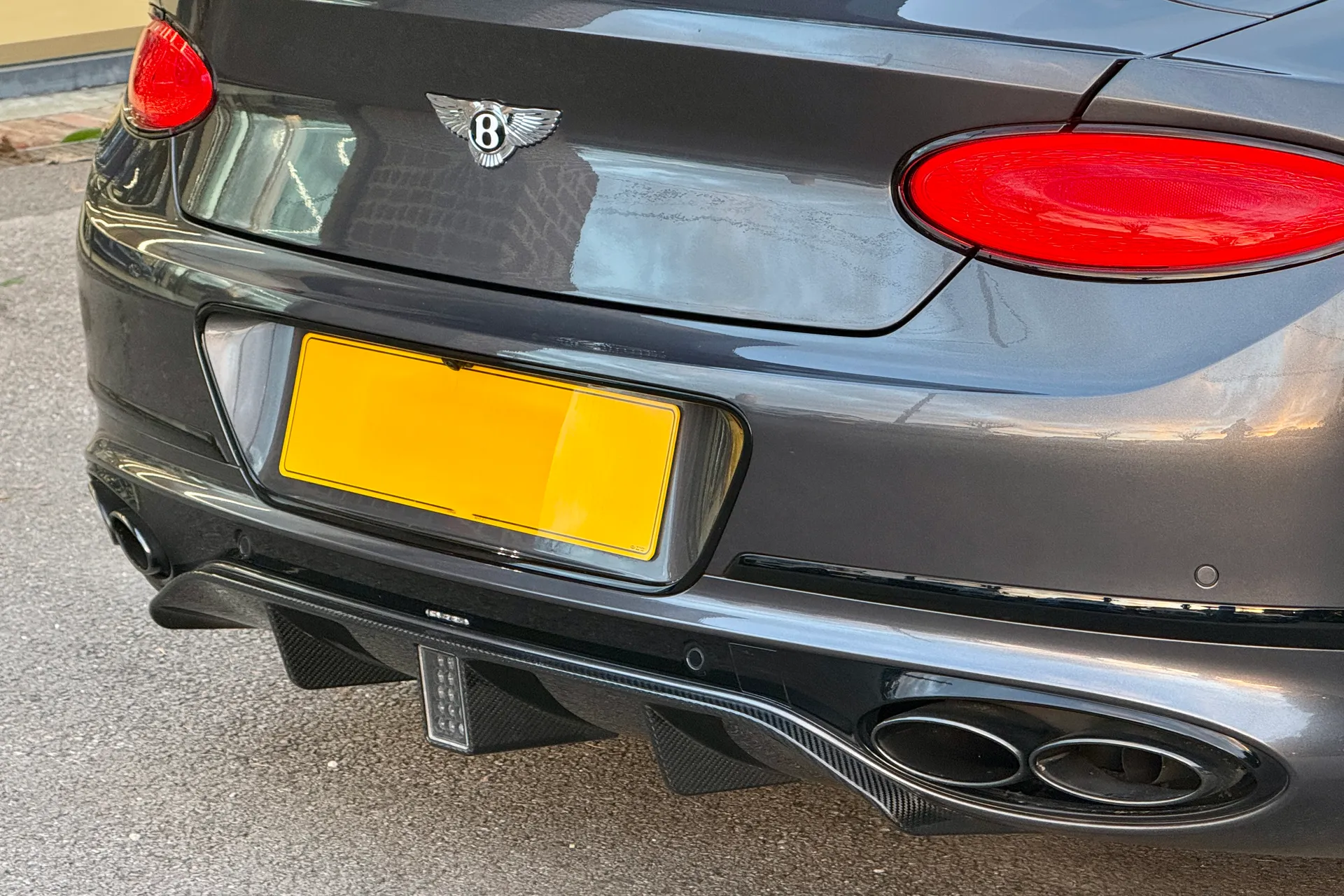 Bentley CONTINENTAL GT thumbnail image number 6