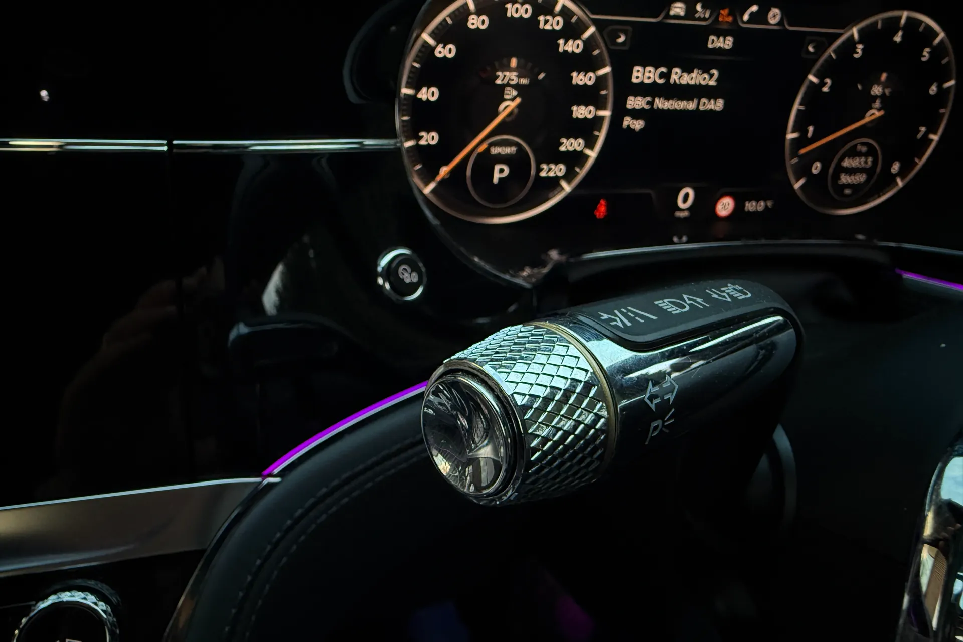 Bentley CONTINENTAL GT thumbnail image number 35