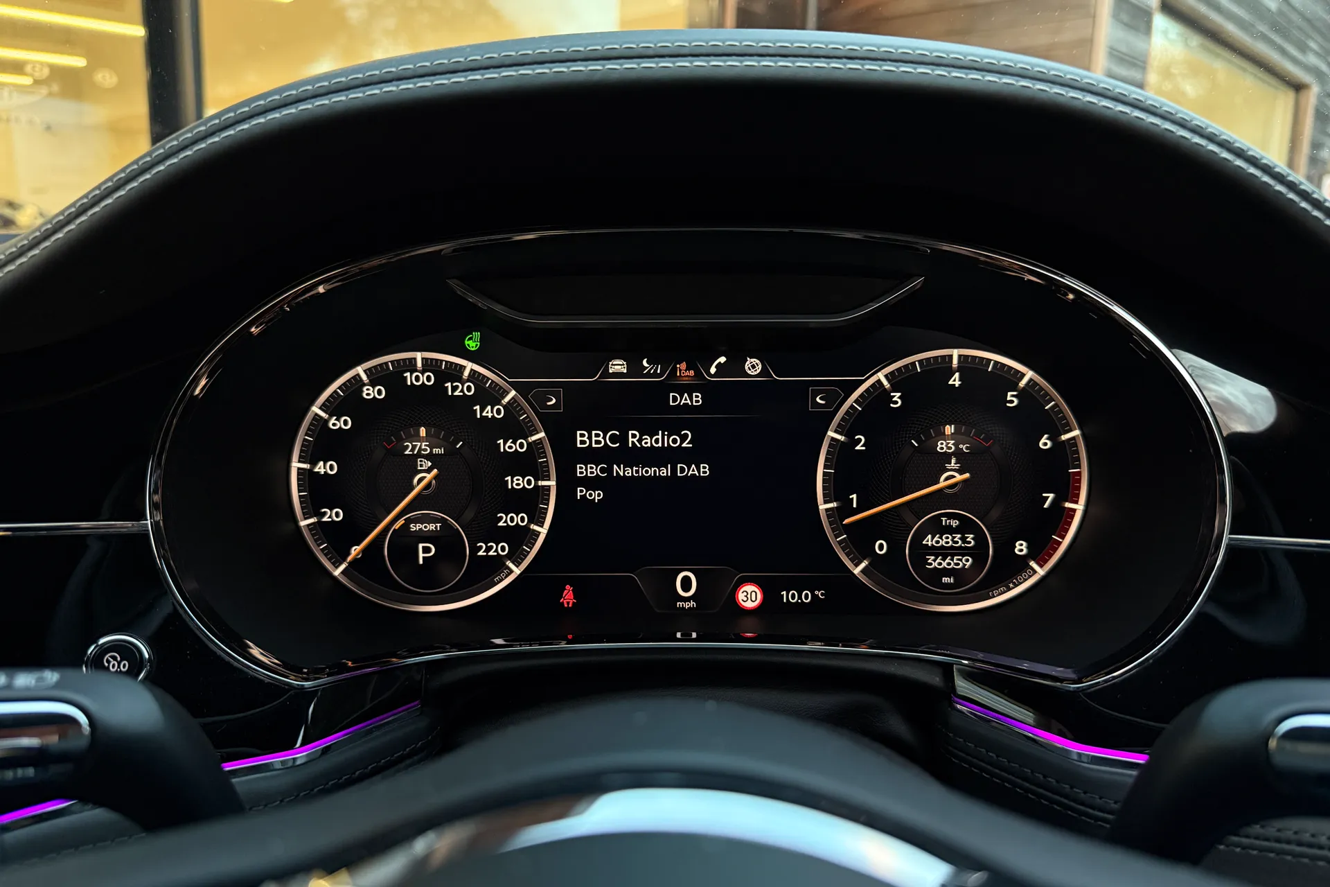 Bentley CONTINENTAL GT thumbnail image number 32