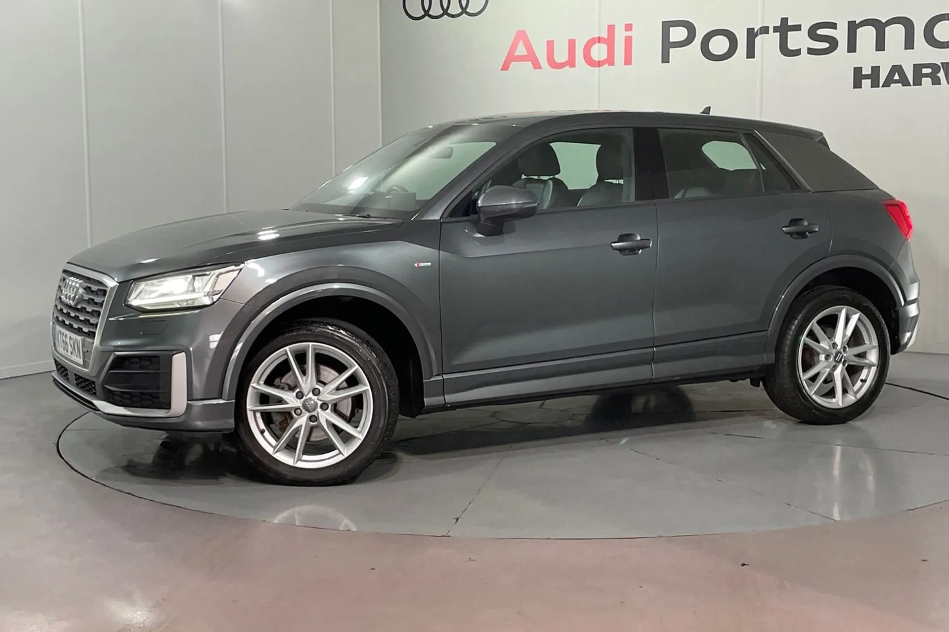 Audi Q2 thumbnail image number 5