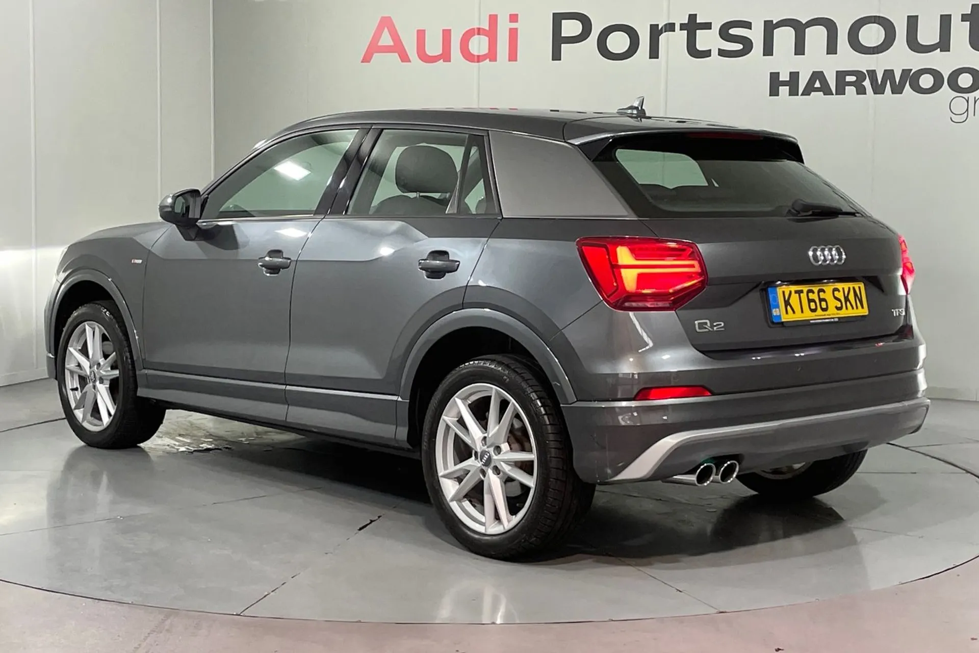 Audi Q2 thumbnail image number 7