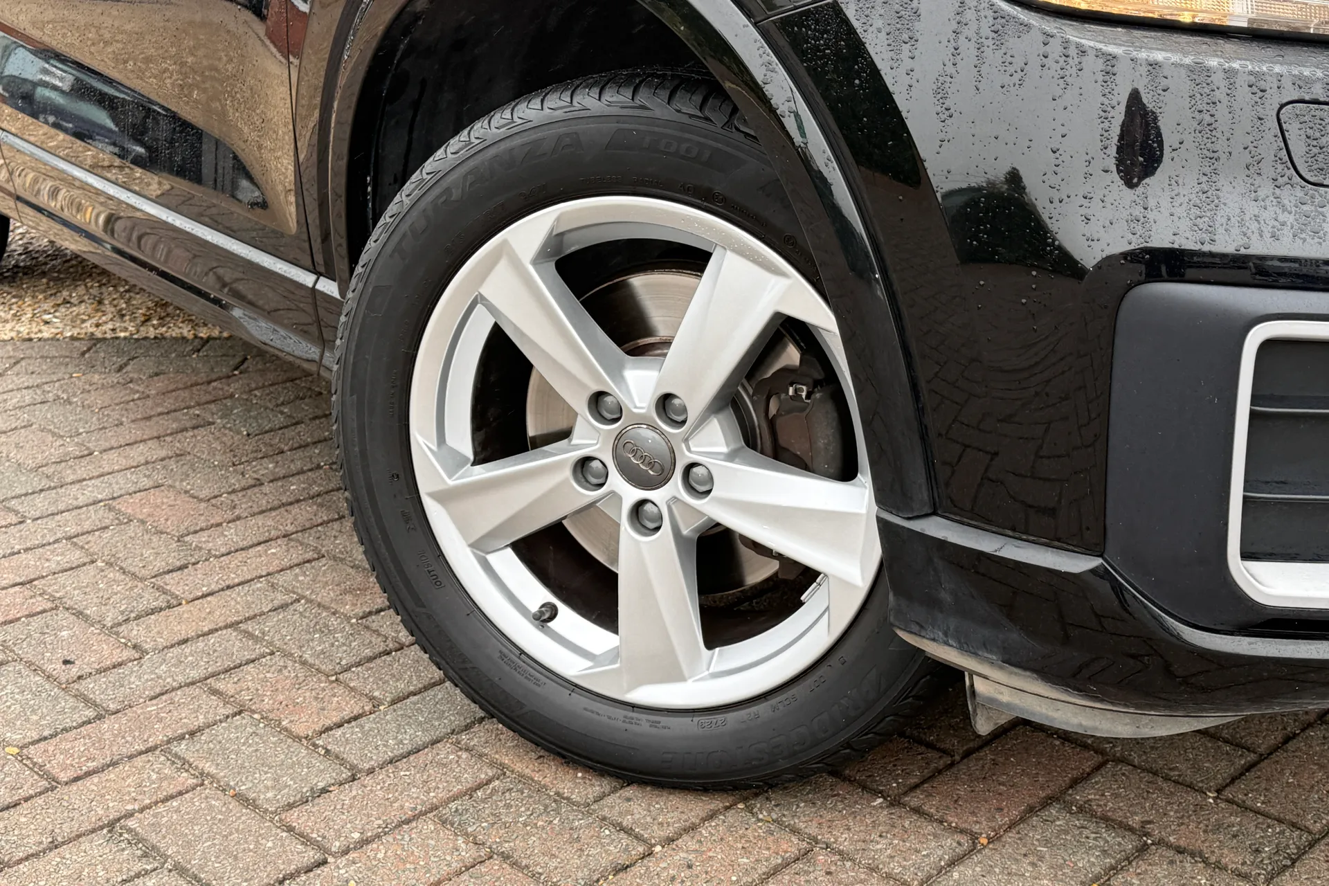 Audi Q2 thumbnail image number 6
