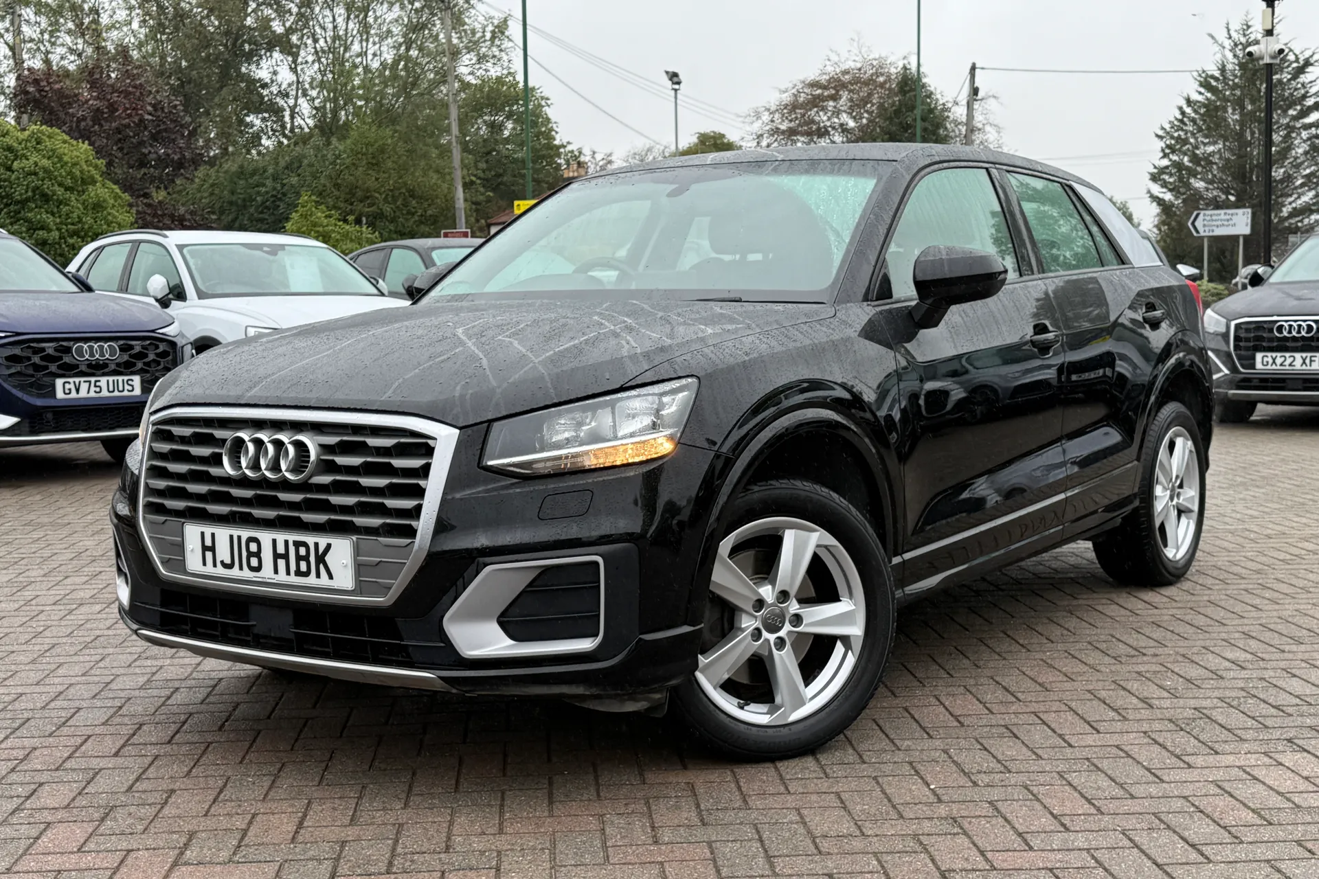 Audi Q2 thumbnail image number 18