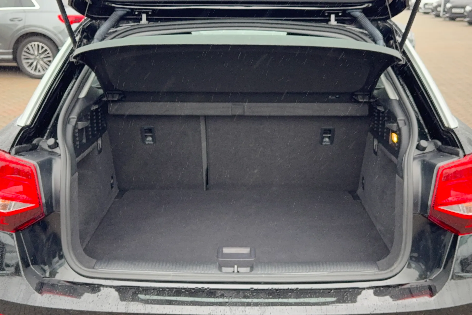 Audi Q2 thumbnail image number 26