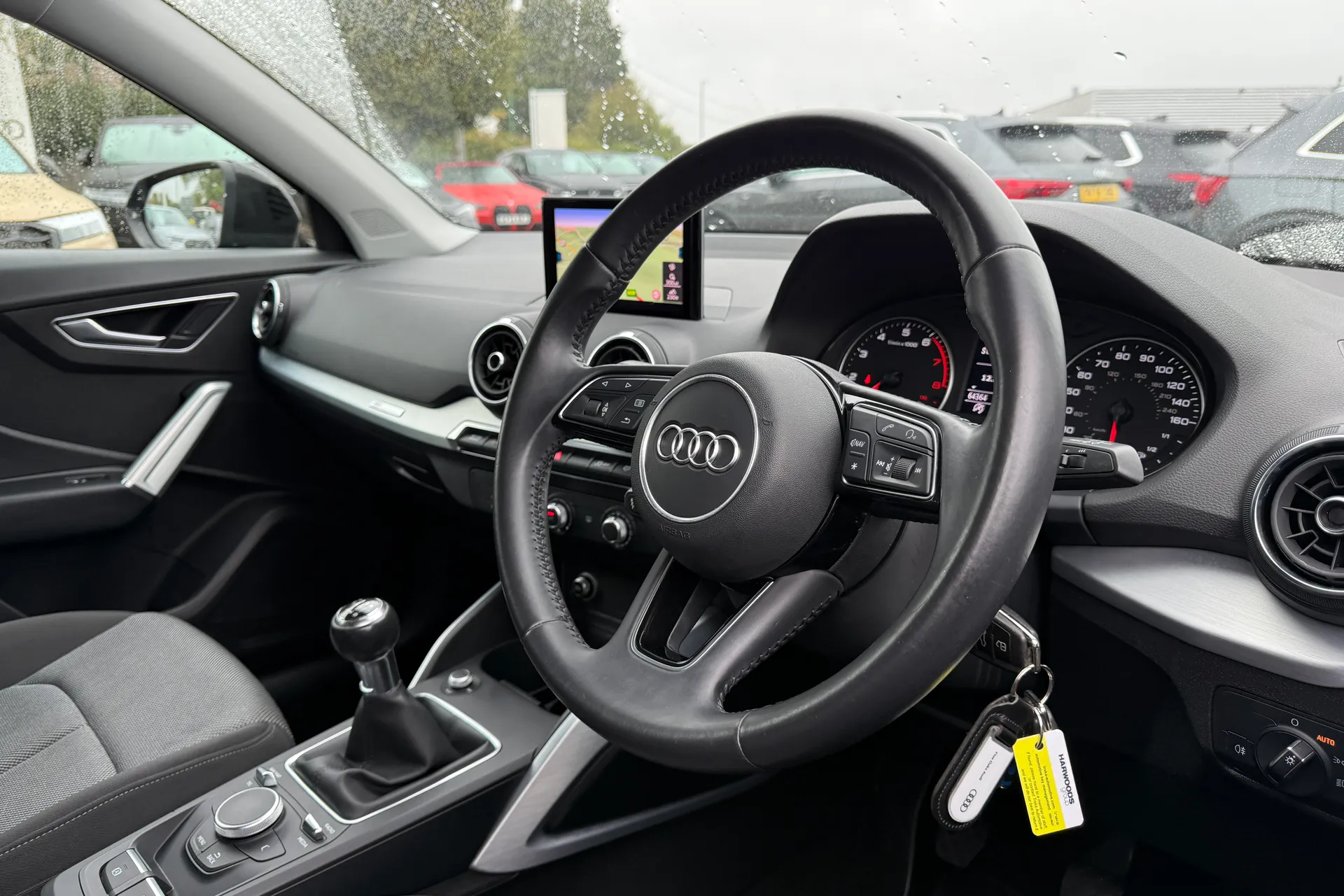Audi Q2 thumbnail image number 20