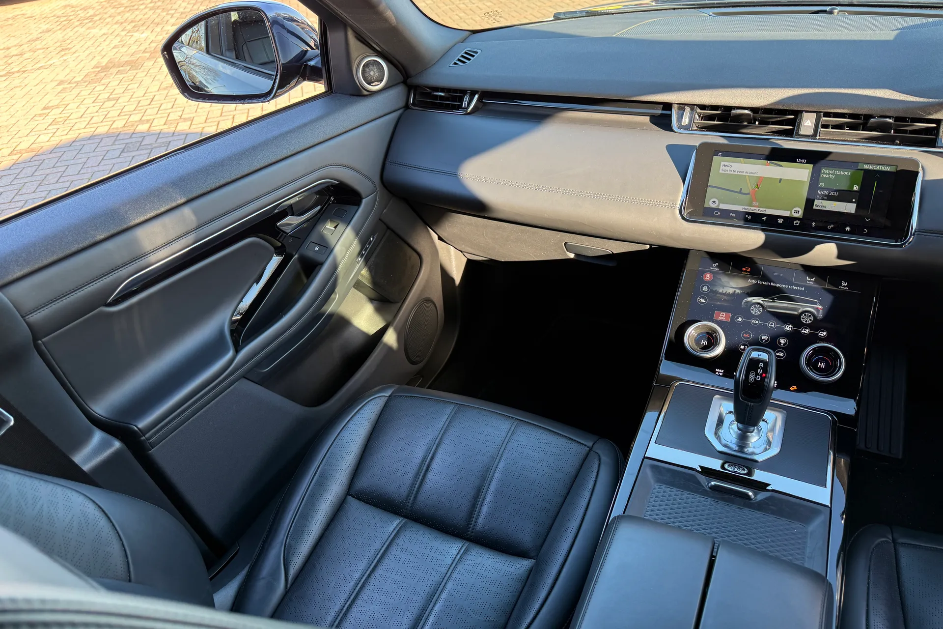 LAND ROVER RANGE ROVER EVOQUE thumbnail image number 35