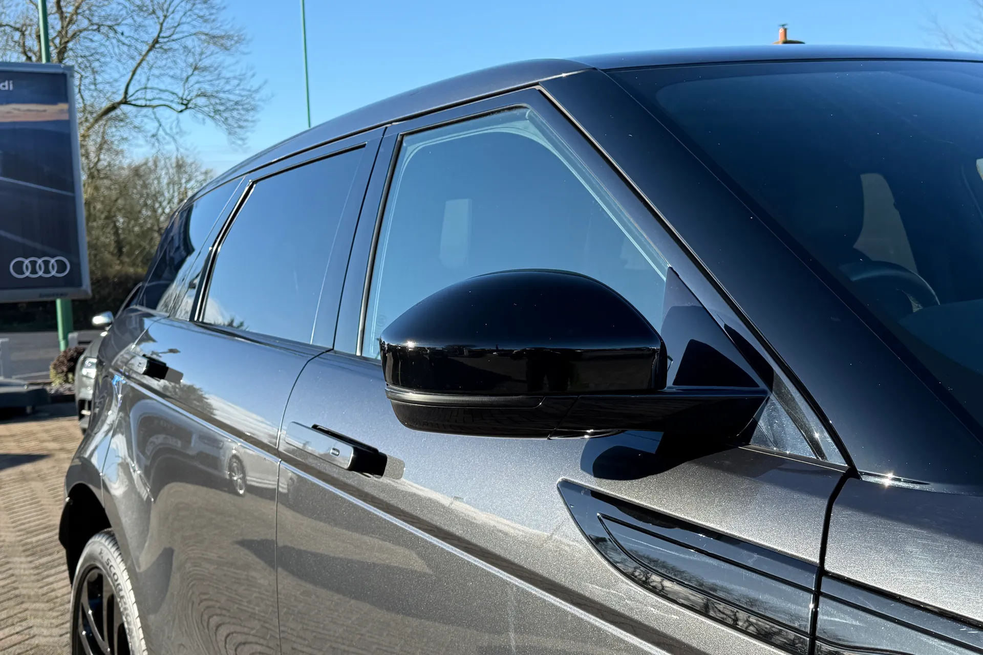 LAND ROVER RANGE ROVER EVOQUE thumbnail image number 44