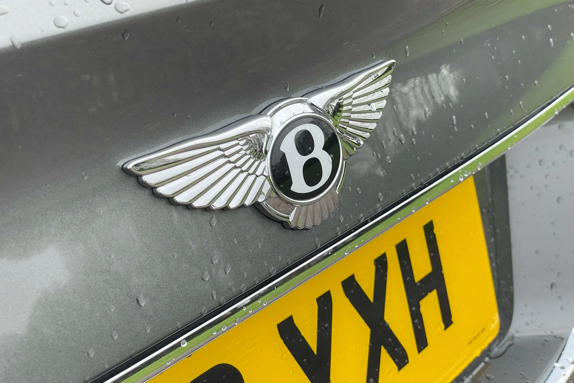 Bentley BENTAYGA thumbnail image number 67
