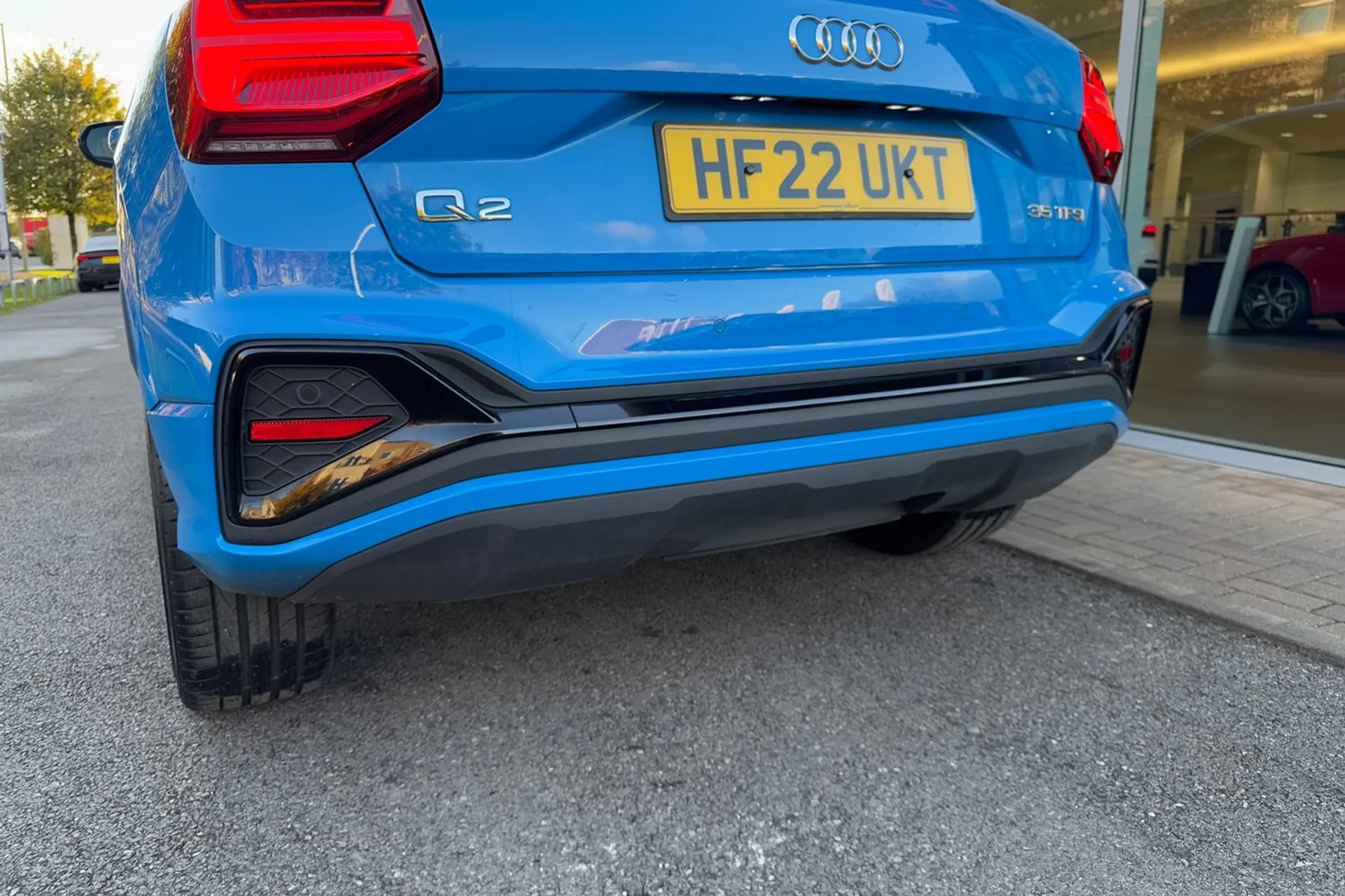 Audi Q2 thumbnail image number 16