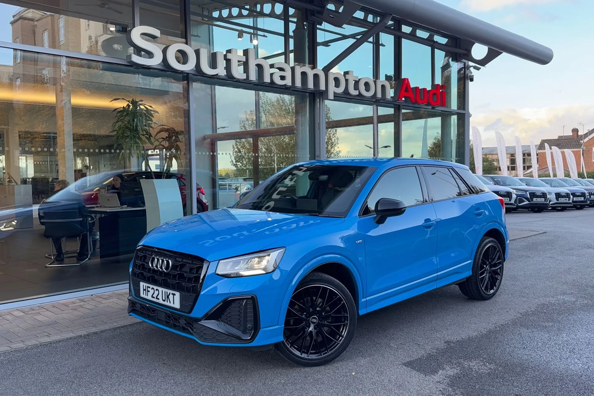 Audi Q2 thumbnail image number 10