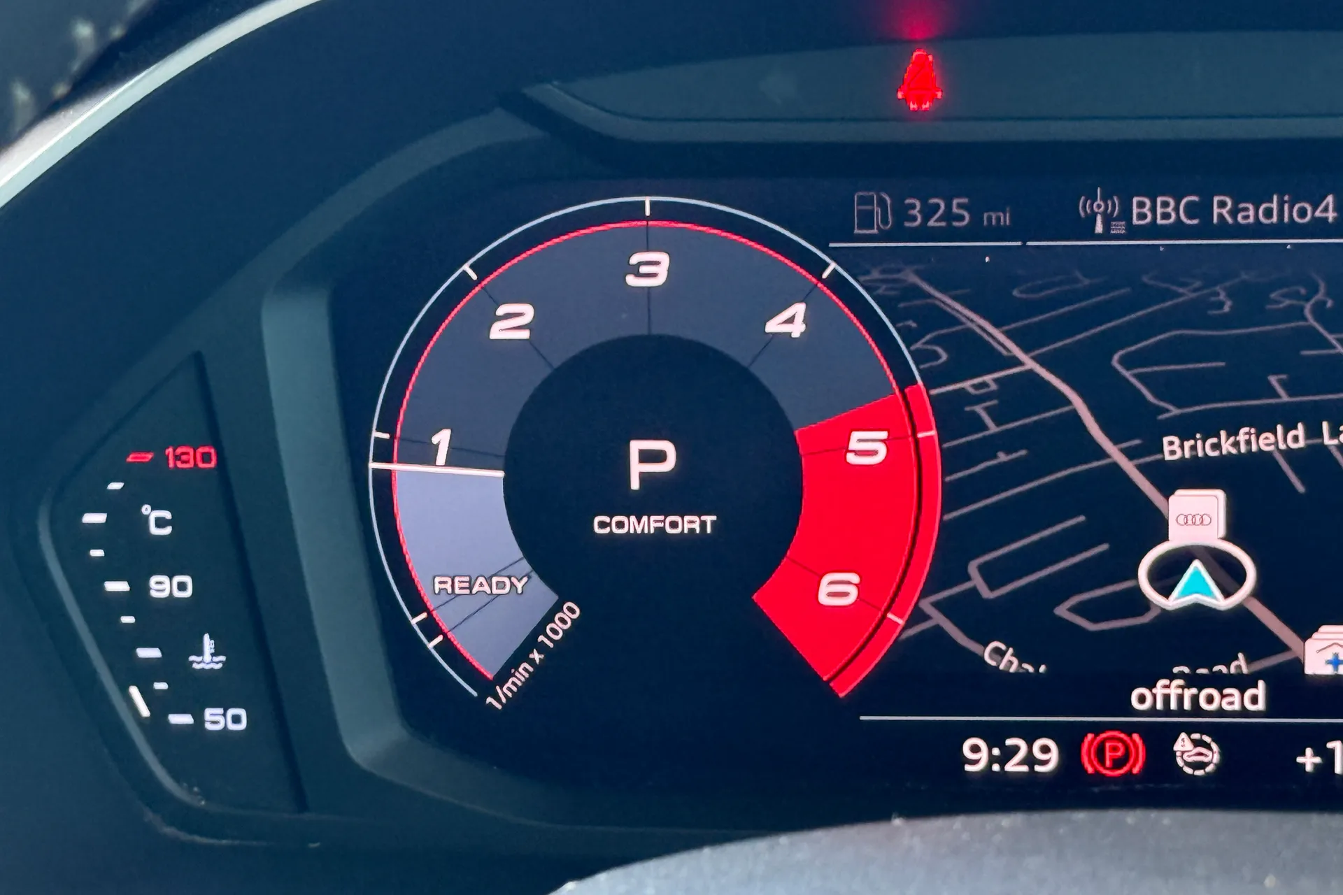 Audi Q3 thumbnail image number 10