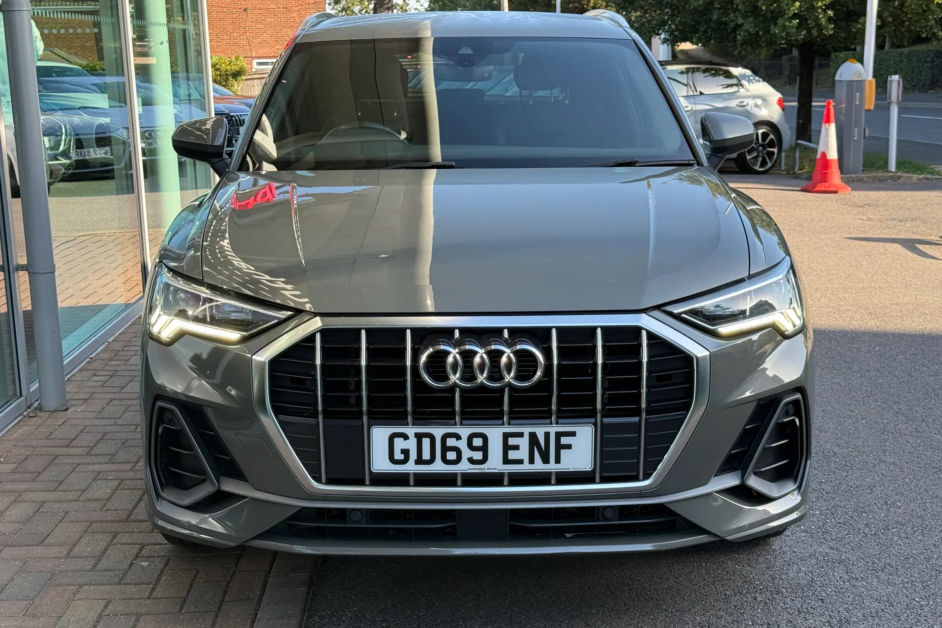 Audi Q3 thumbnail image number 55