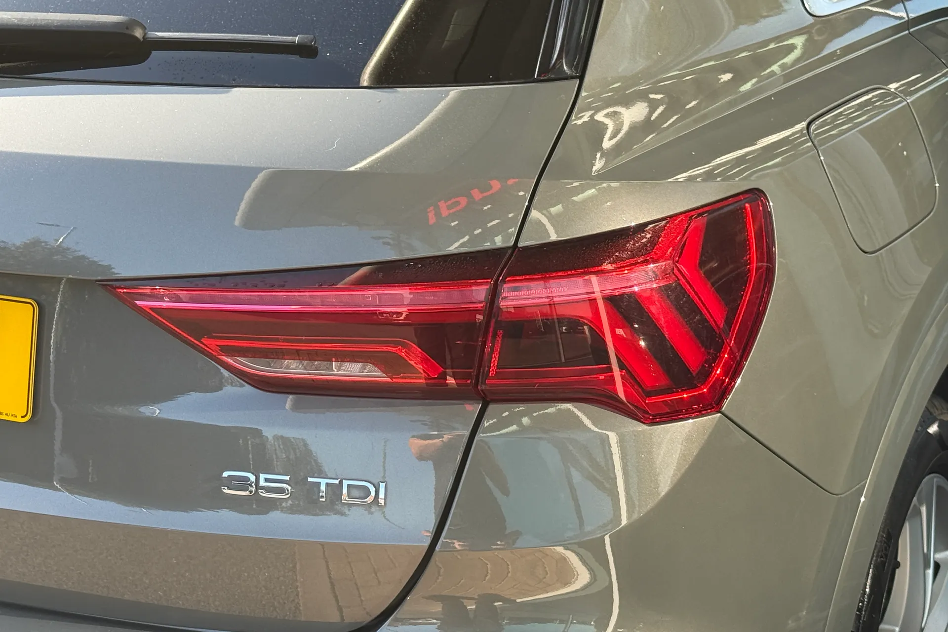 Audi Q3 thumbnail image number 42