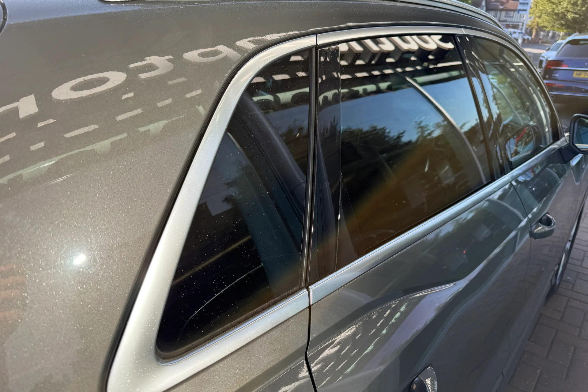 Audi Q3 thumbnail image number 34