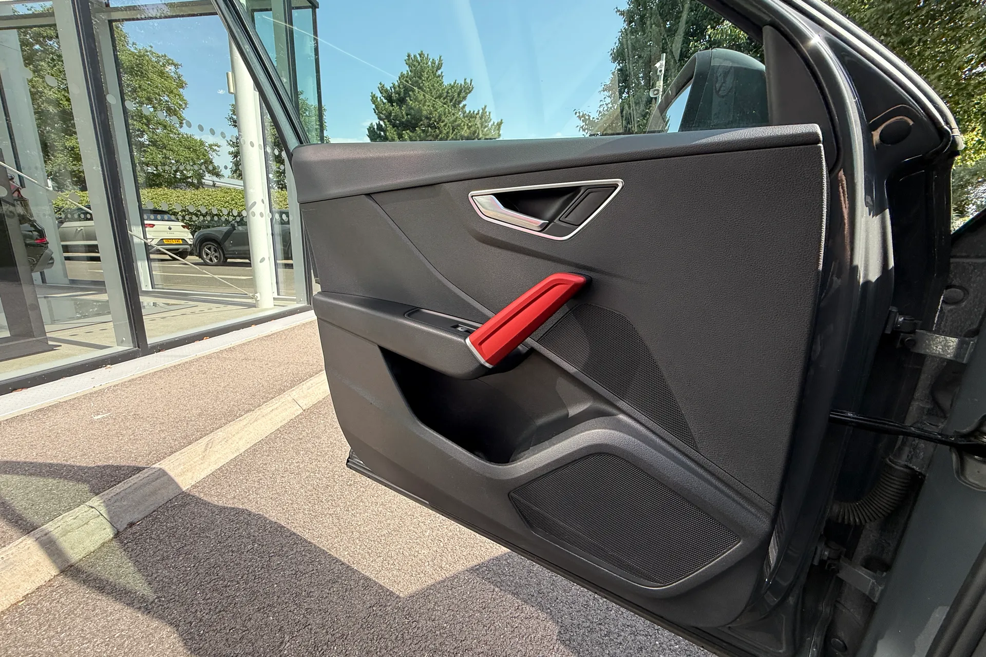 Audi Q2 thumbnail image number 46