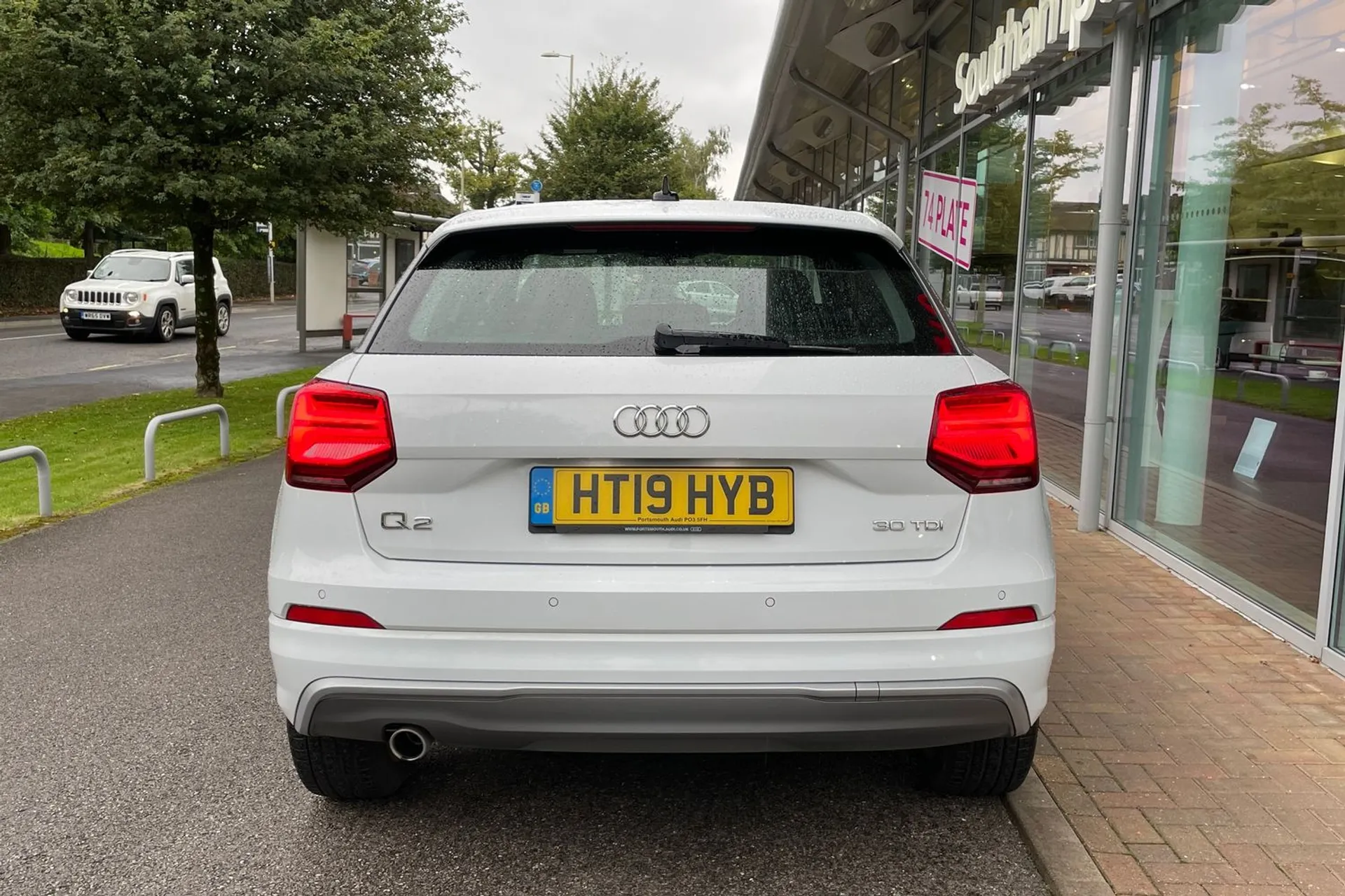 Audi Q2 thumbnail image number 6