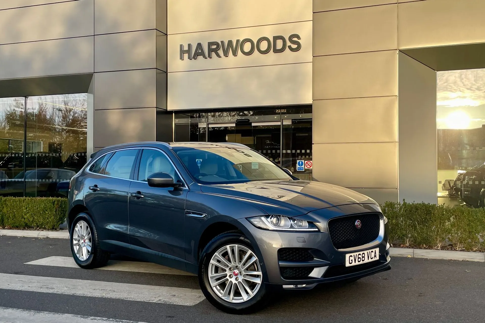 Jaguar F-PACE focused image