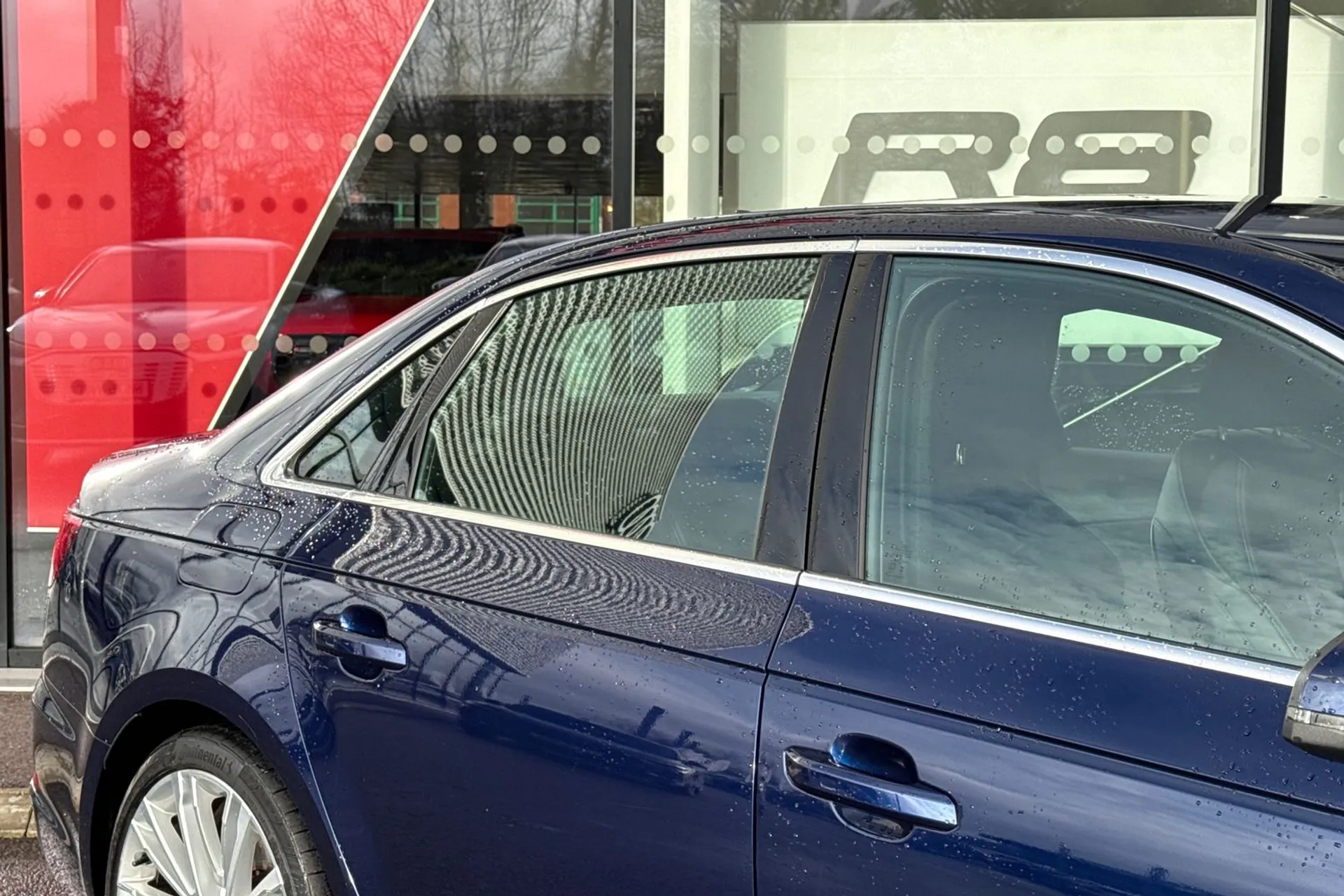 Audi A4 thumbnail image number 22