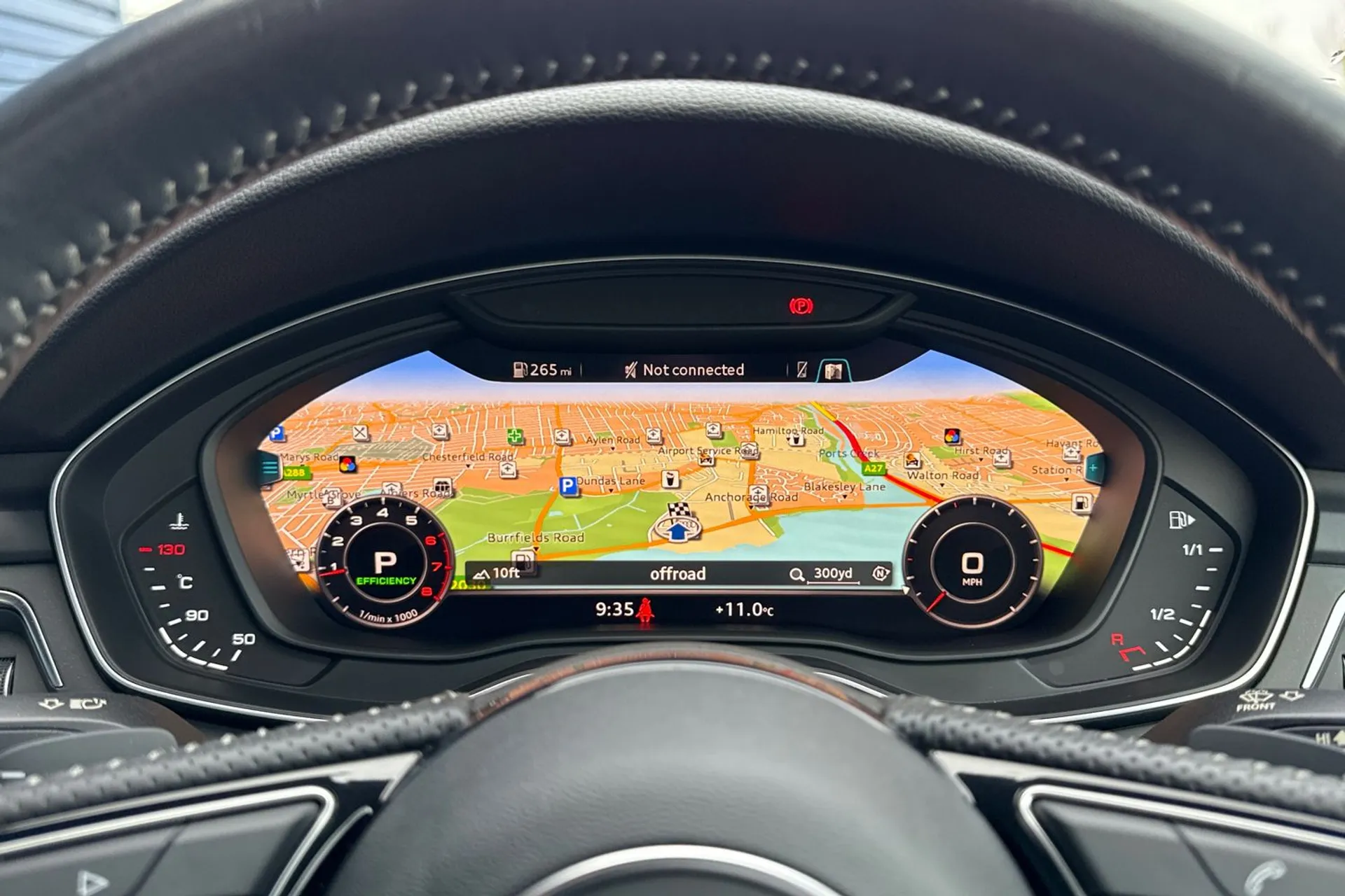 Audi A4 thumbnail image number 11