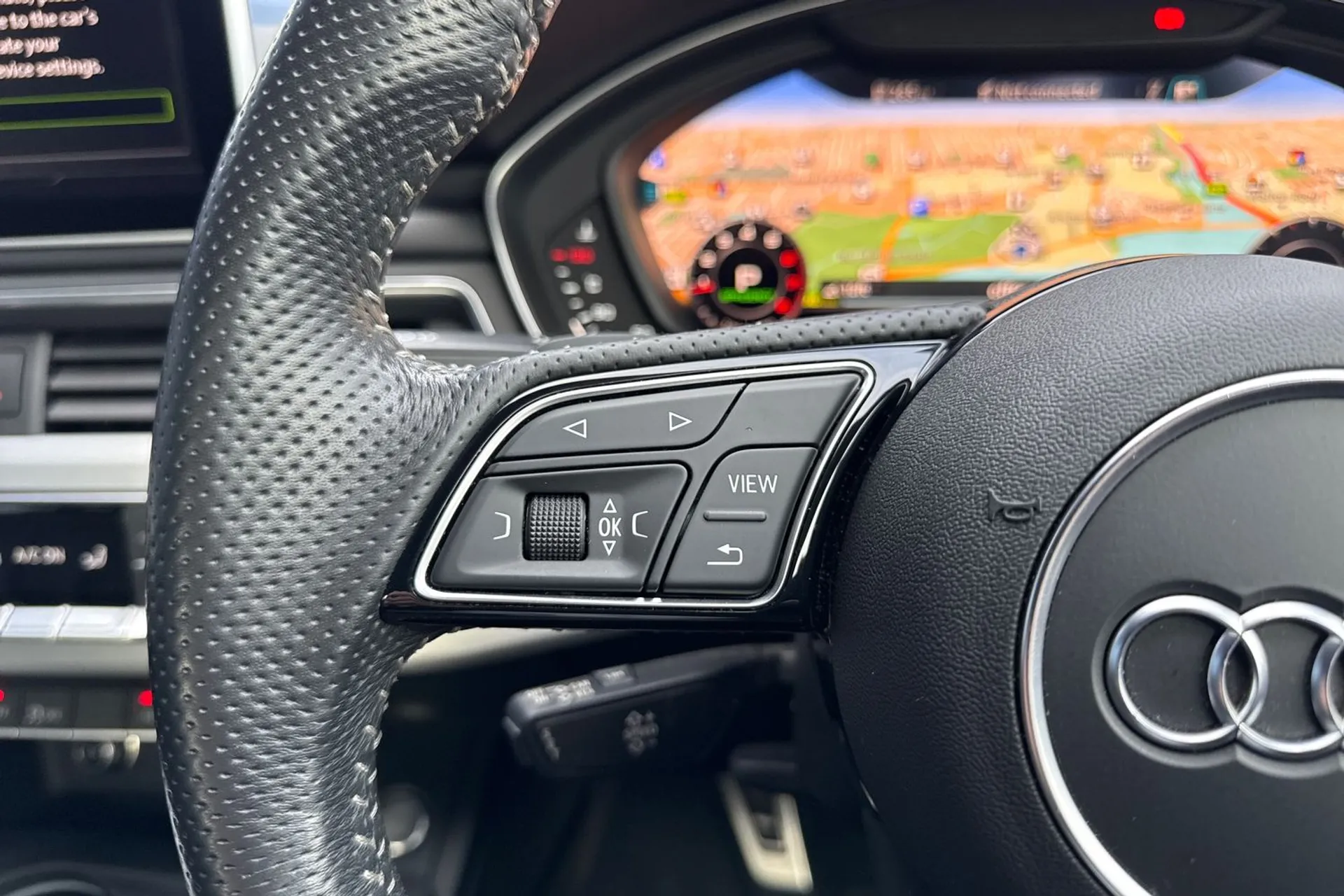 Audi A4 thumbnail image number 50