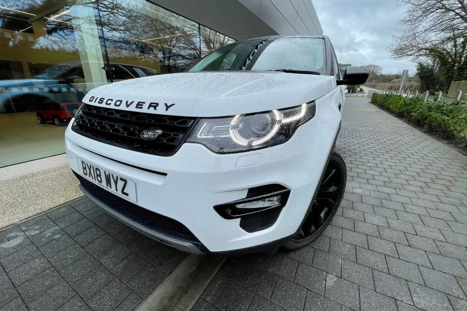 LAND ROVER DISCOVERY SPORT thumbnail image number 10