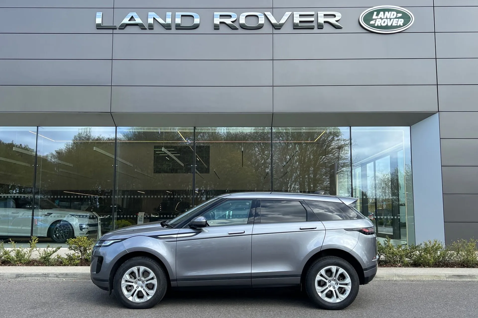 LAND ROVER RANGE ROVER EVOQUE thumbnail image number 7
