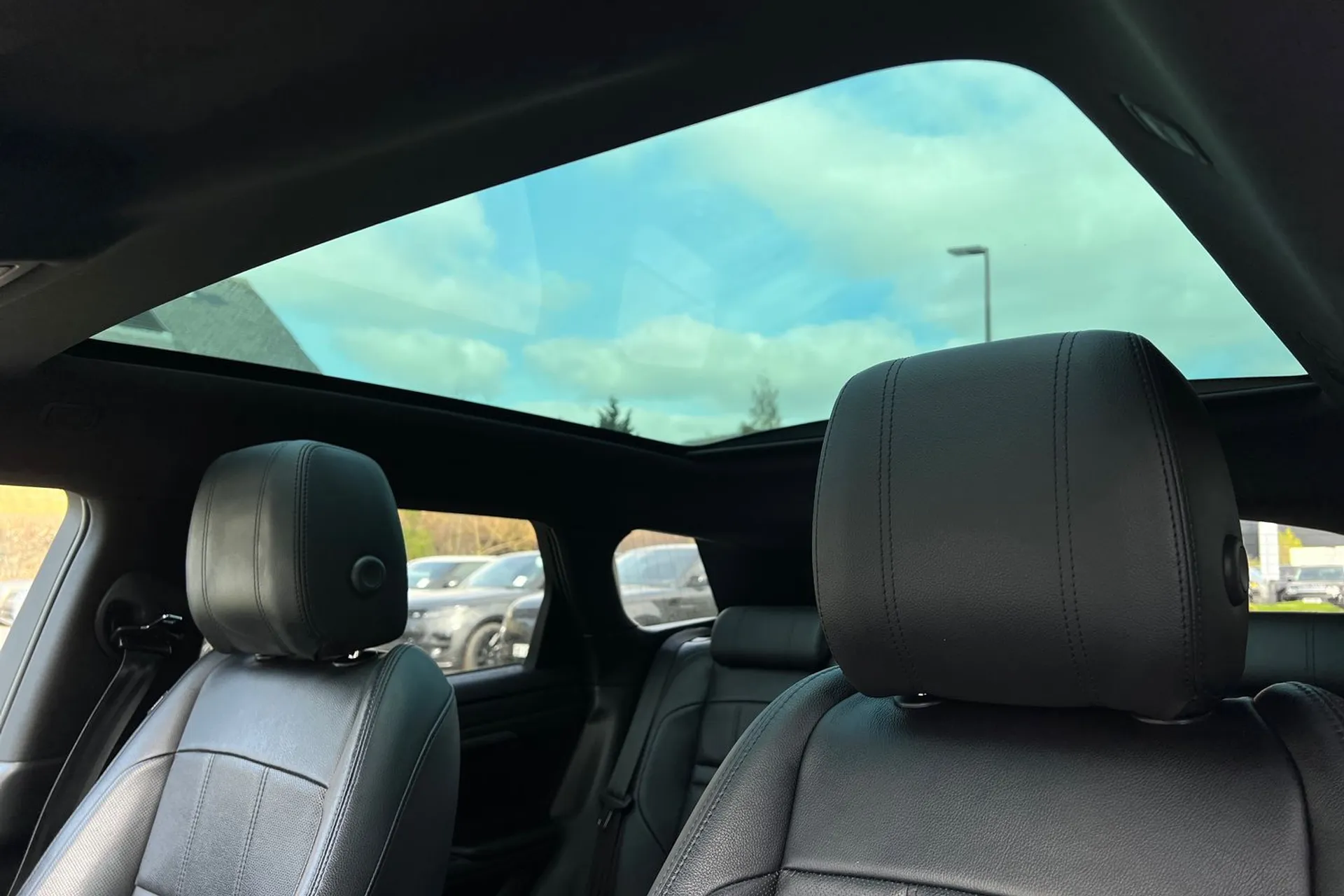 LAND ROVER RANGE ROVER EVOQUE thumbnail image number 6
