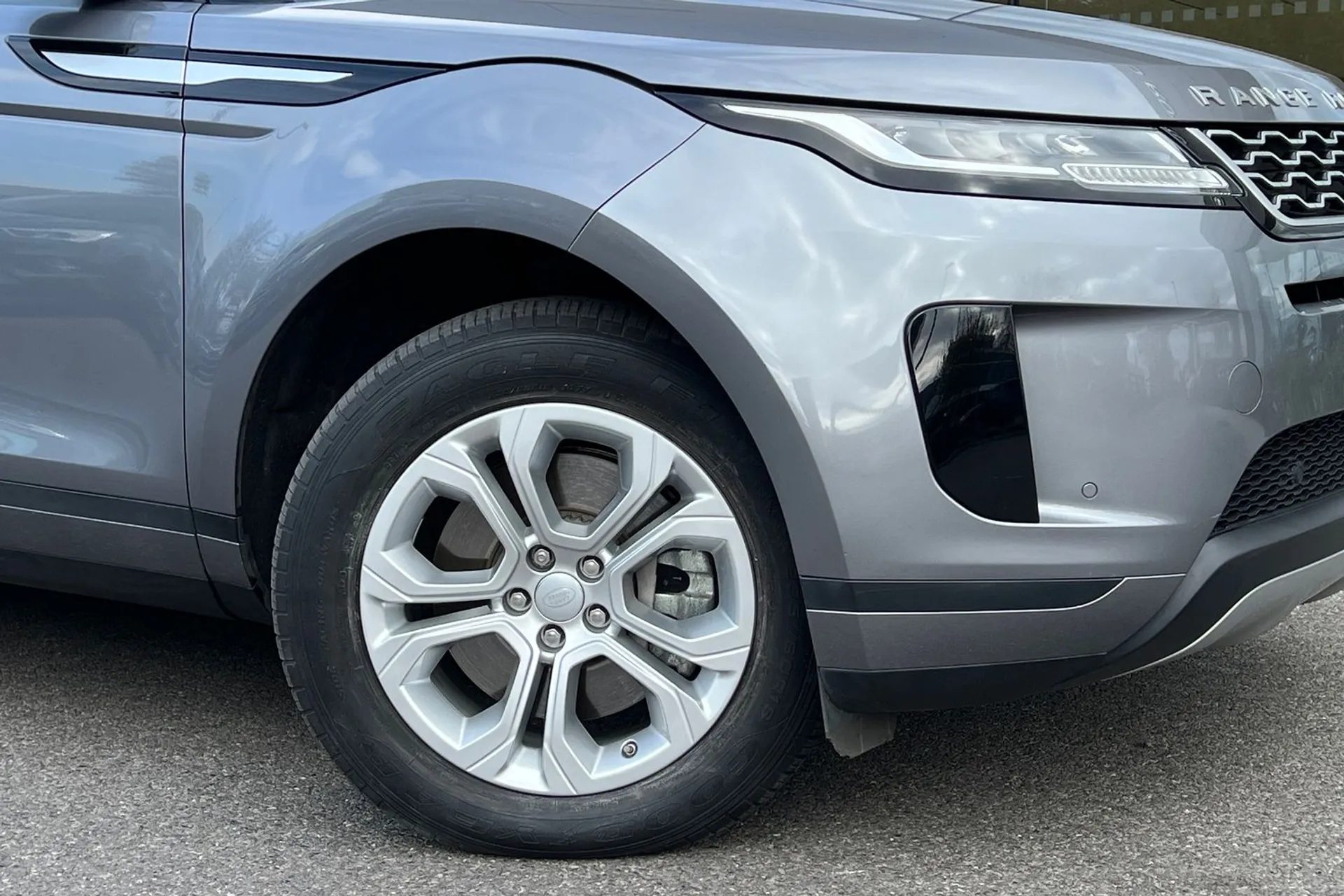 LAND ROVER RANGE ROVER EVOQUE thumbnail image number 8