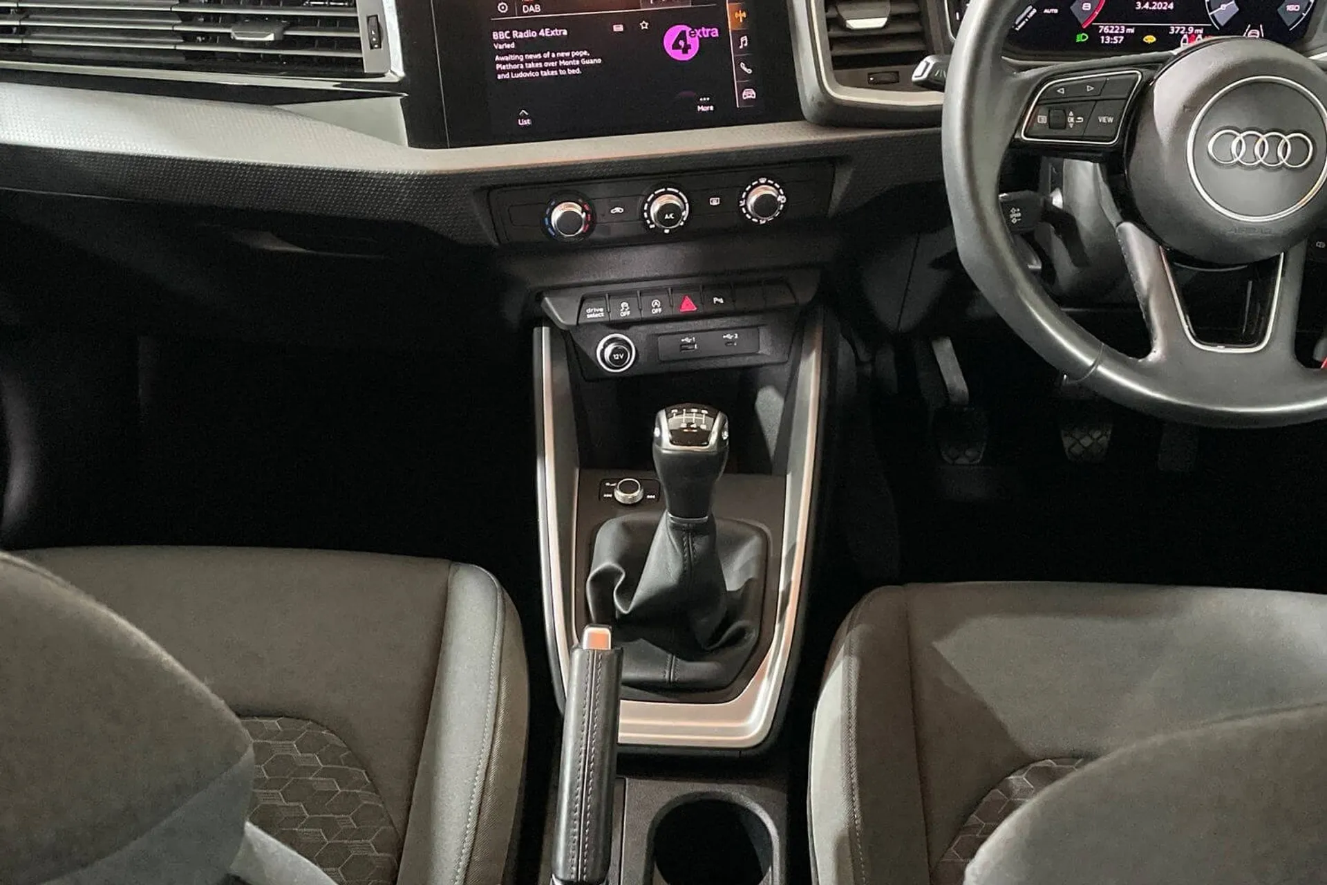 Audi A1 thumbnail image number 38